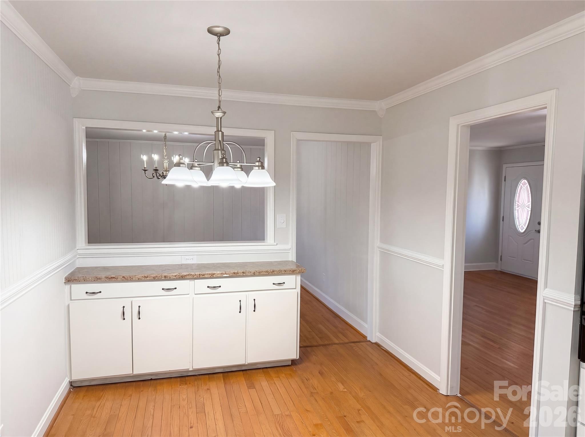 1512 Buckingham Avenue Property Photo 7