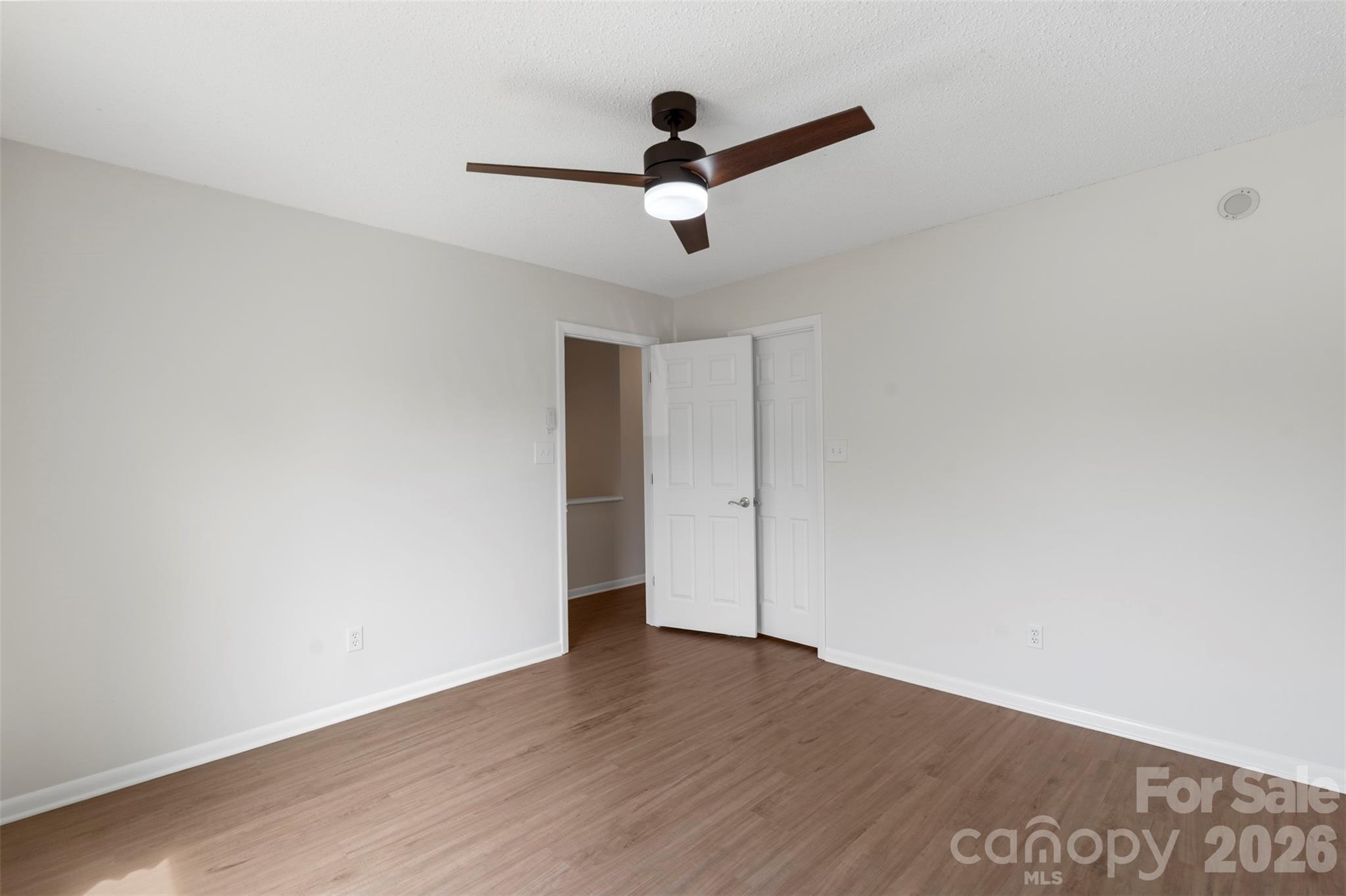 7619 Mariner Cove Drive Property Photo 19