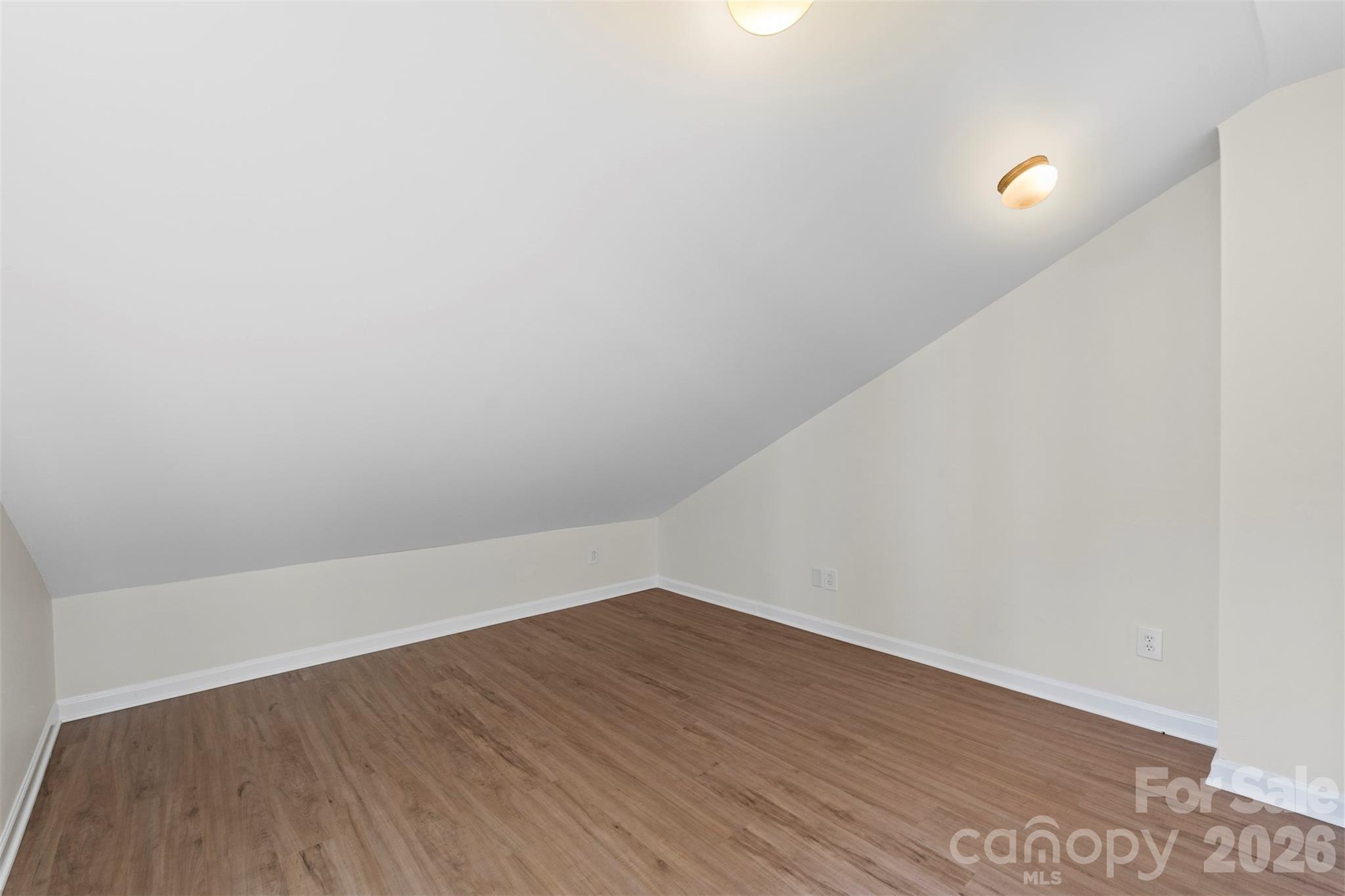 7619 Mariner Cove Drive Property Photo 21