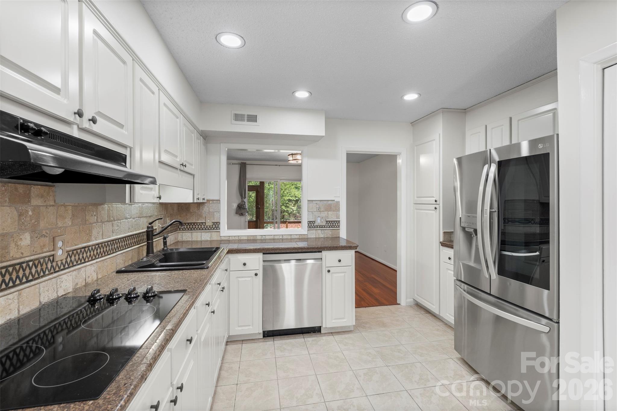 7619 Mariner Cove Drive Property Photo 27