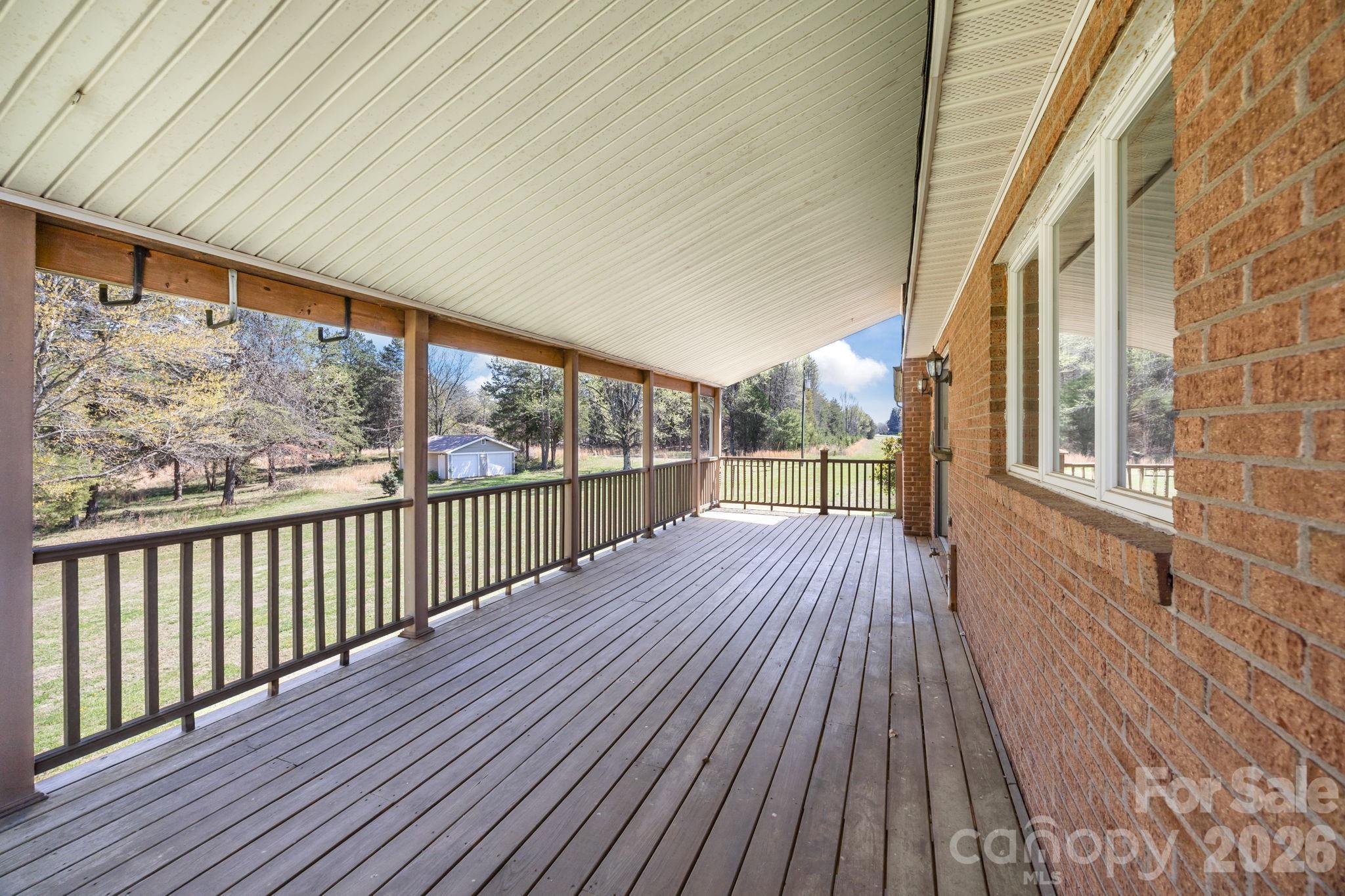 1463 Charlotte Highway Property Photo 7