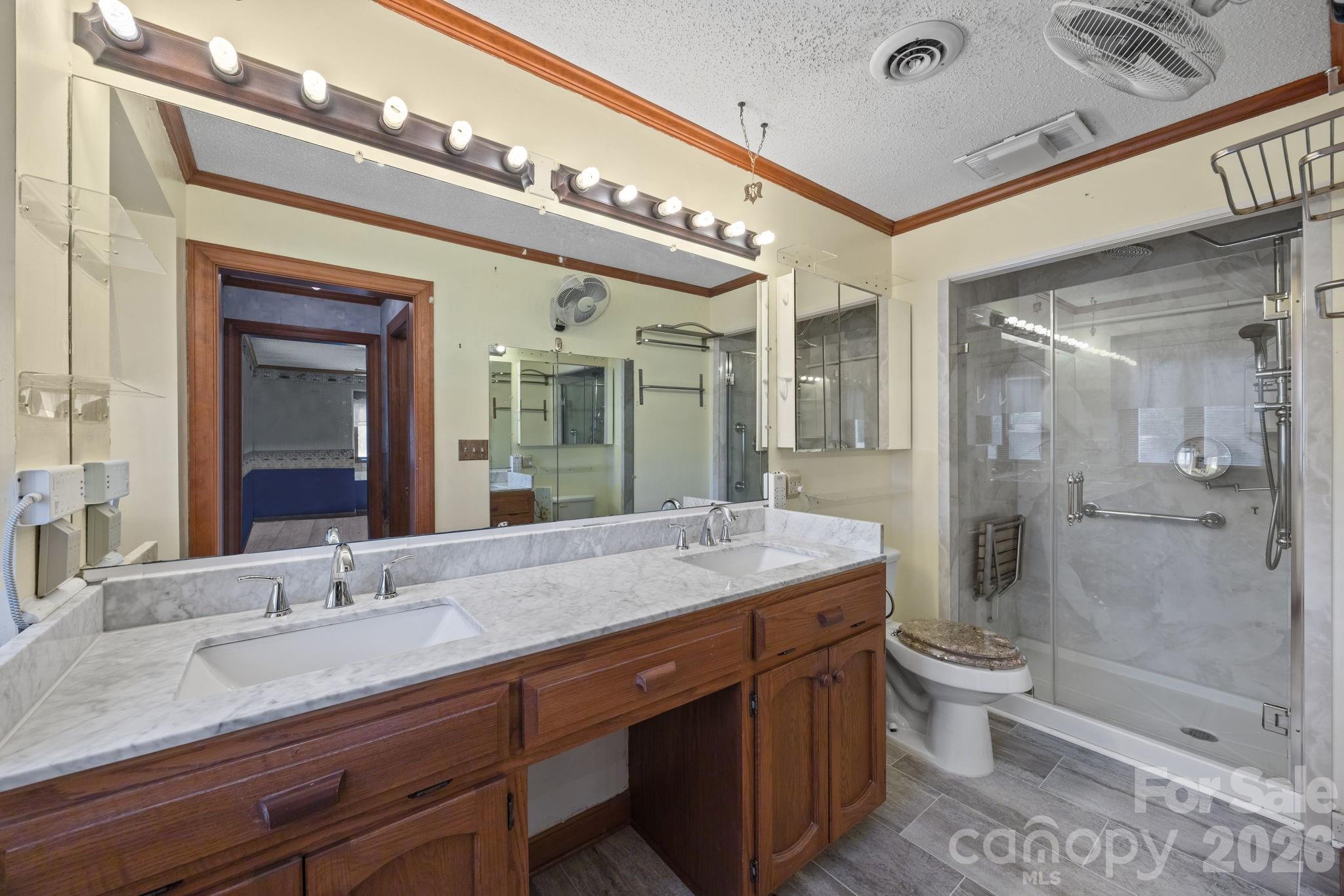 1463 Charlotte Highway Property Photo 29