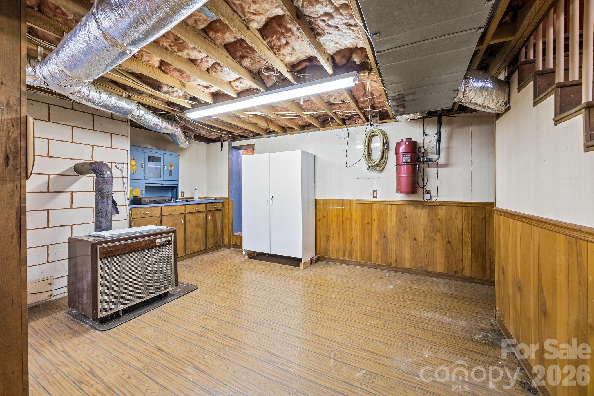 1463 Charlotte Highway Property Photo 39