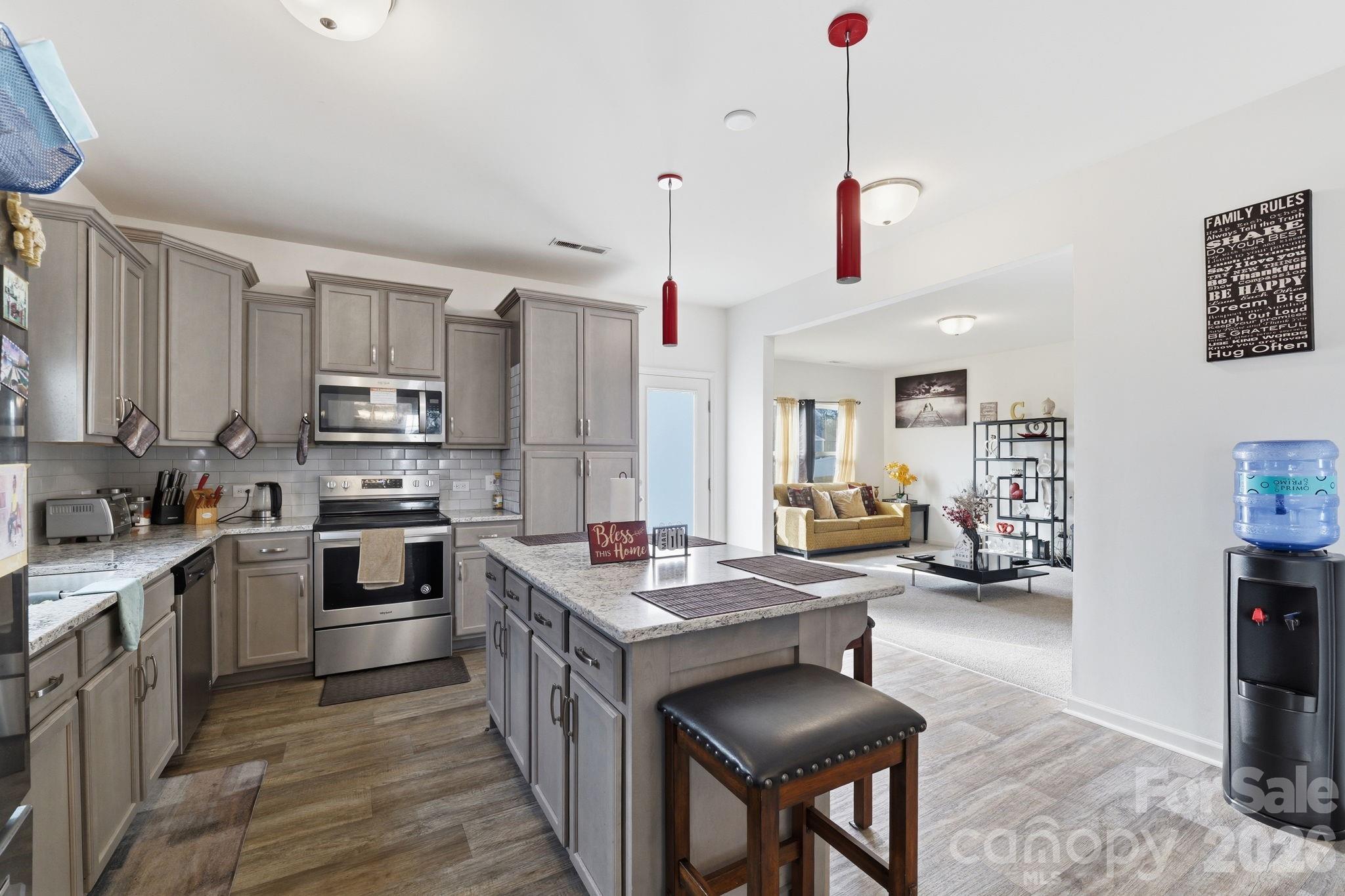 5126 Saddleback Drive Property Photo 4