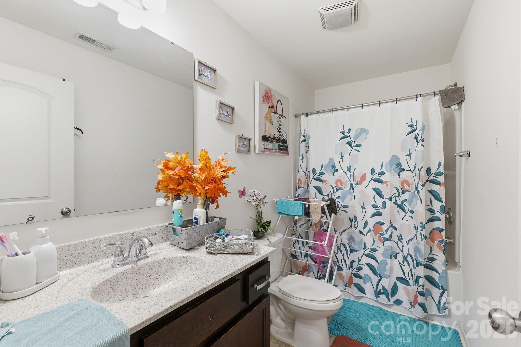 5126 Saddleback Drive Property Photo 10
