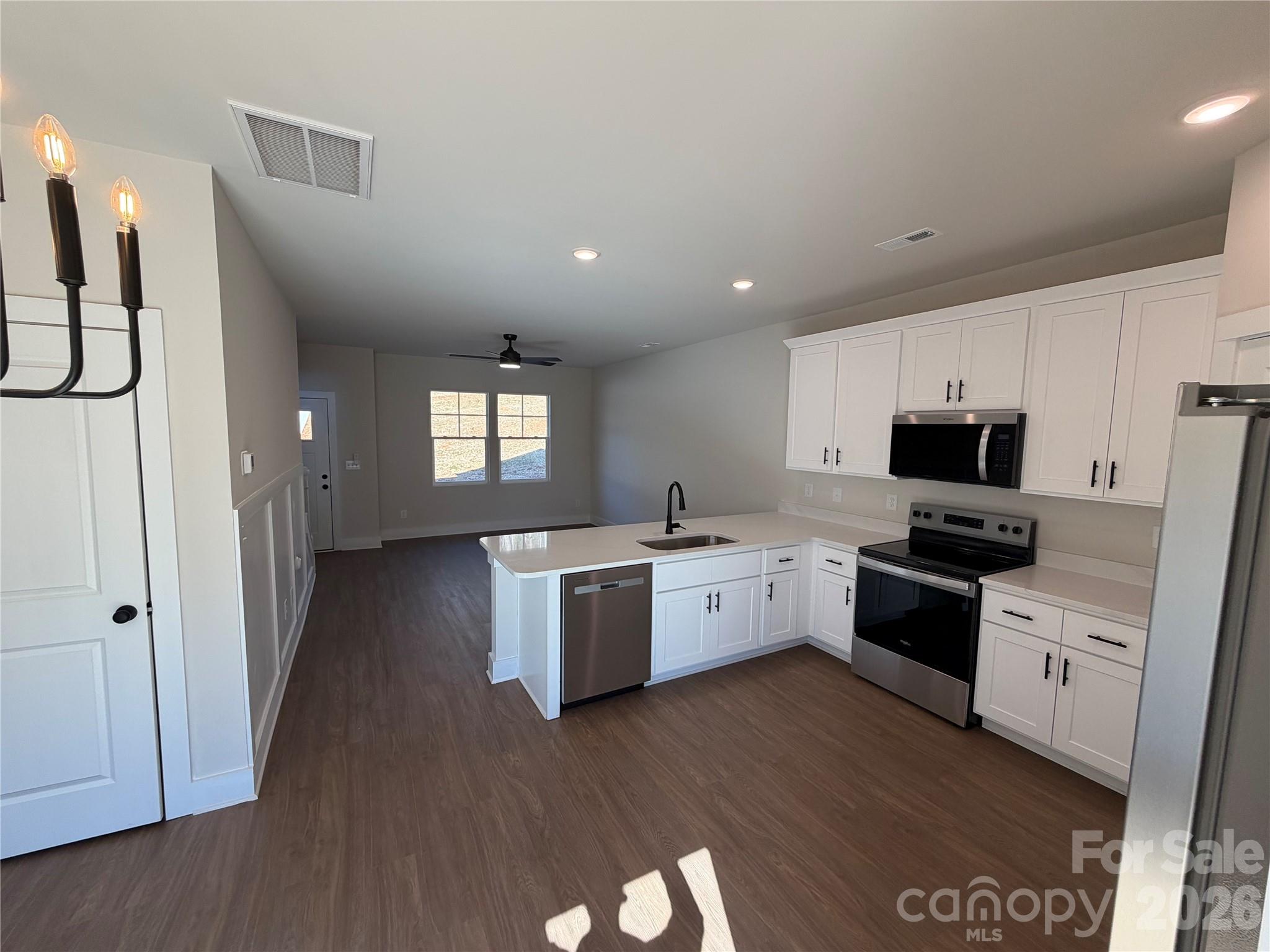 916 Blake Road Property Photo 12