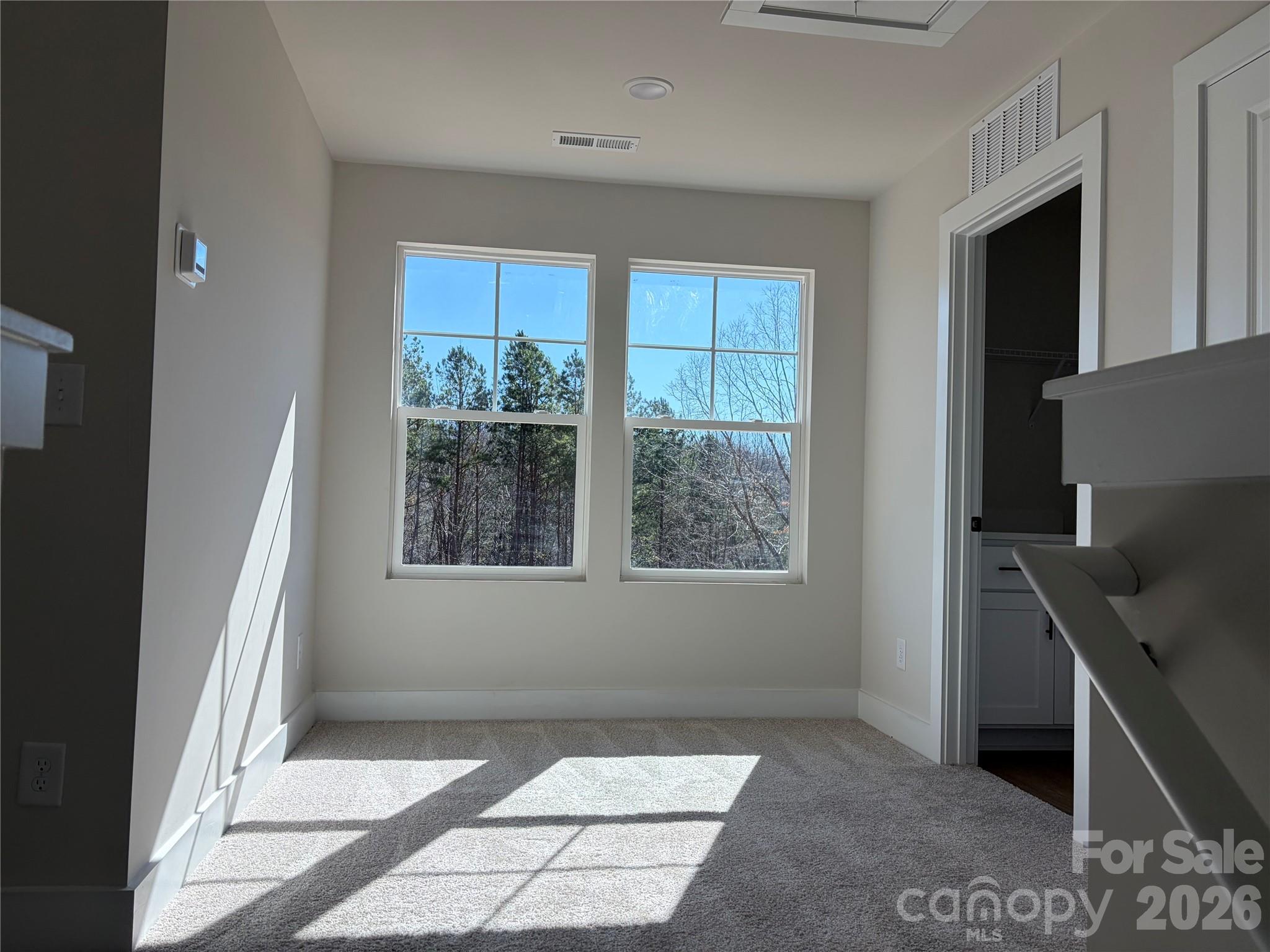 916 Blake Road Property Photo 14