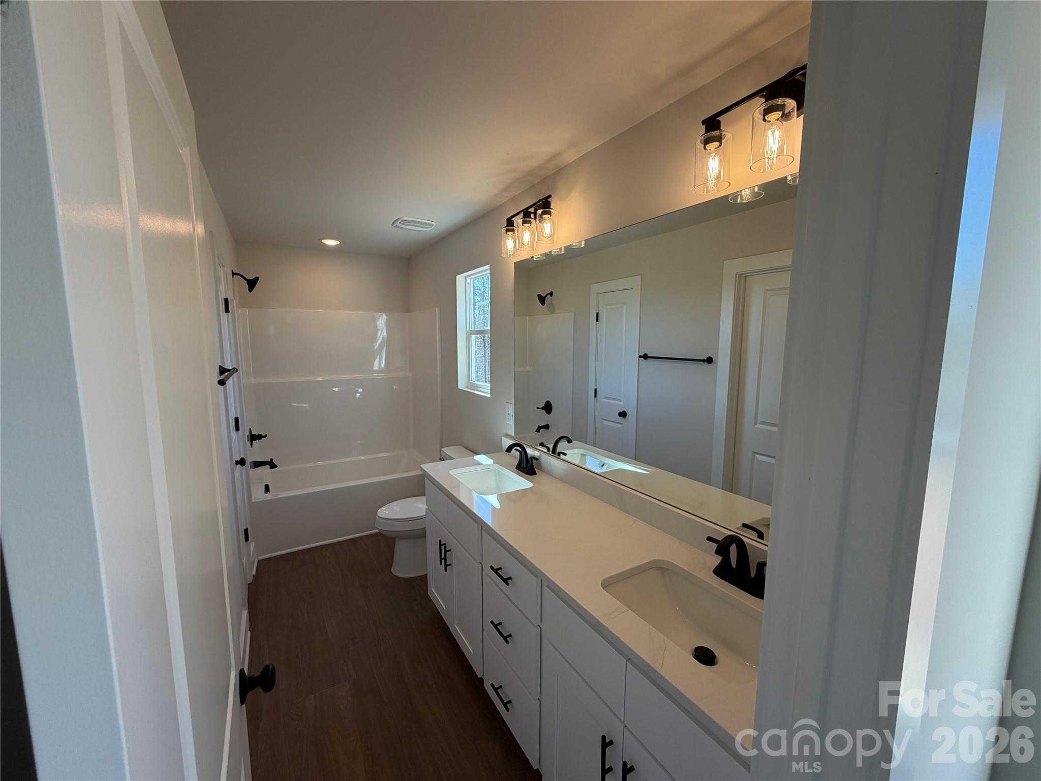 916 Blake Road Property Photo 19