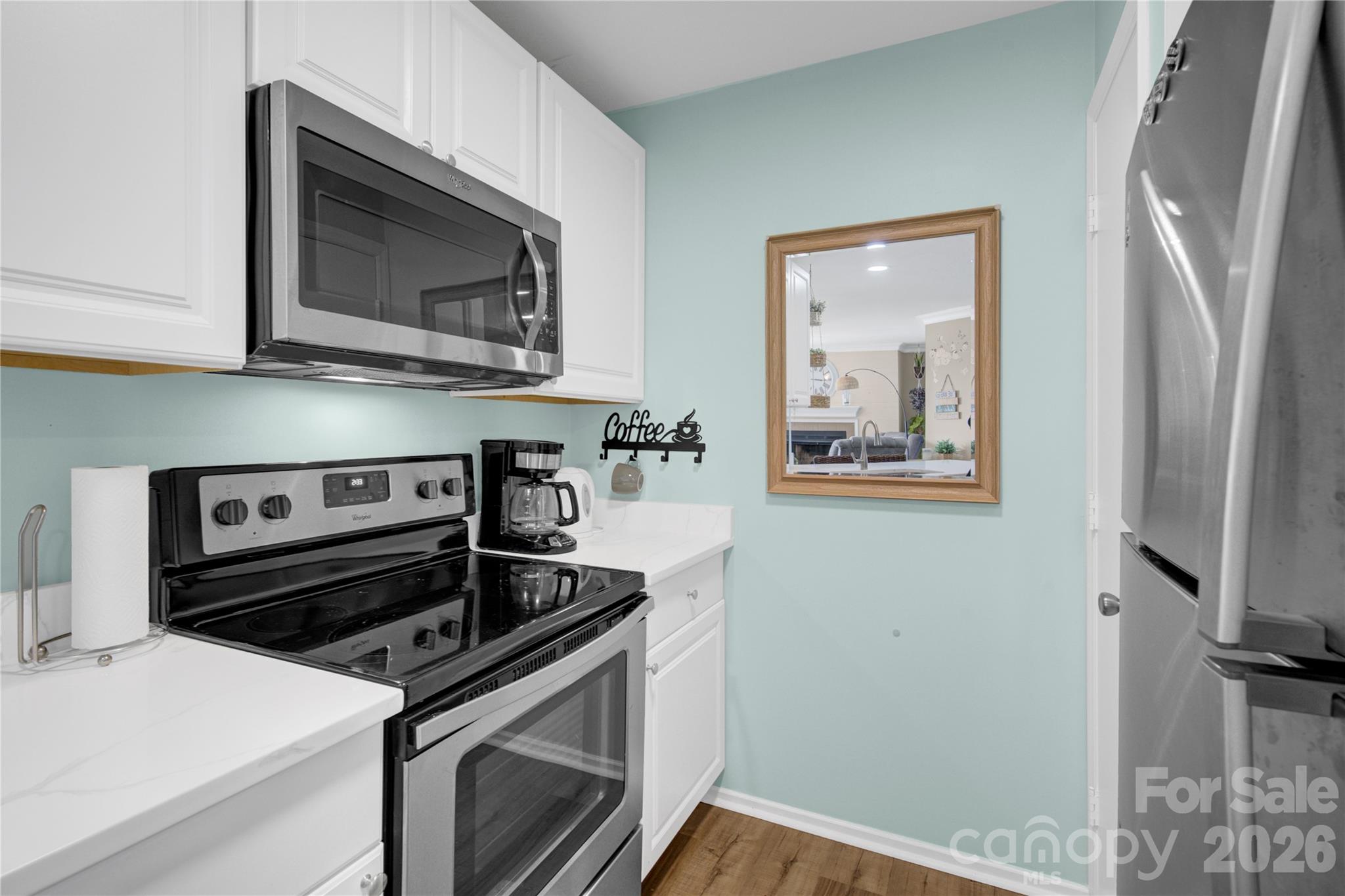 18857 Vineyard Point Lane Property Photo 5