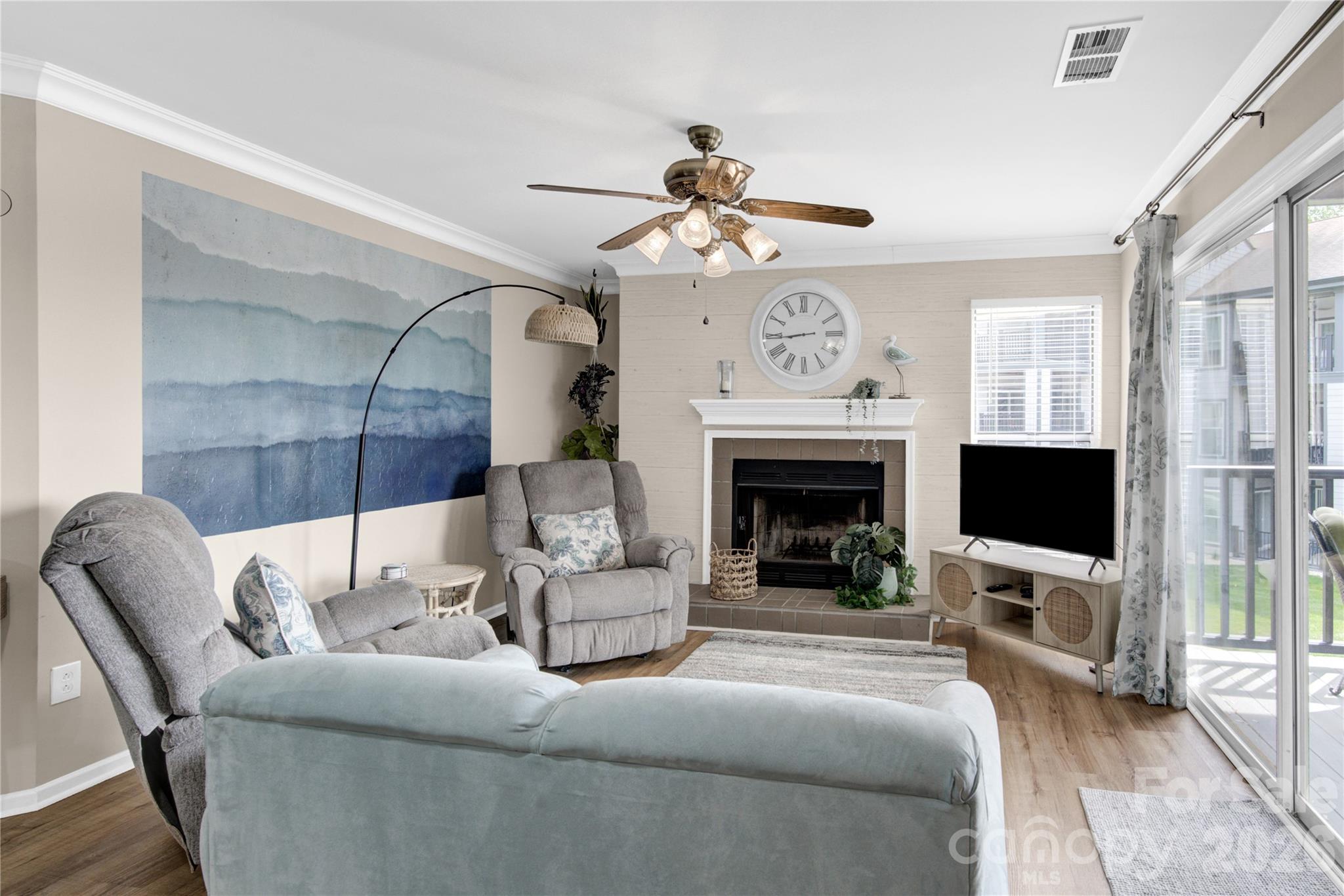 18857 Vineyard Point Lane Property Photo 10