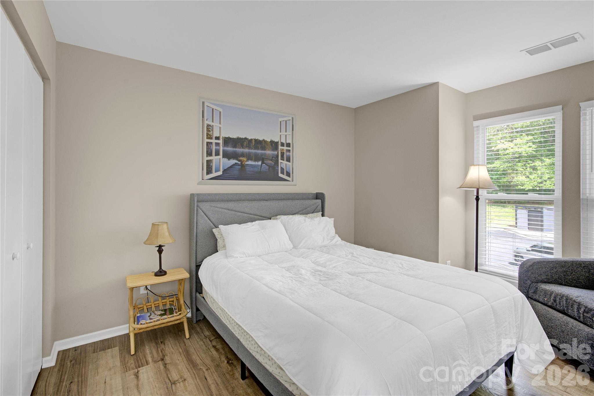 18857 Vineyard Point Lane Property Photo 12
