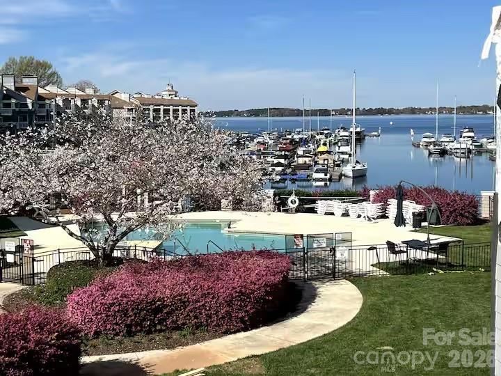 18857 Vineyard Point Lane Property Photo 30