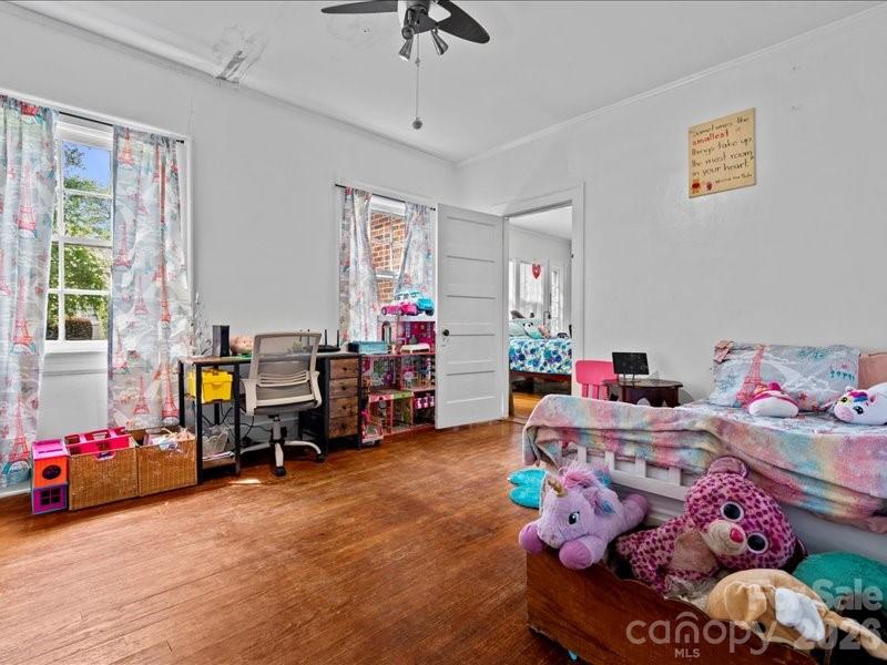 430 3rd Street Property Photo 13