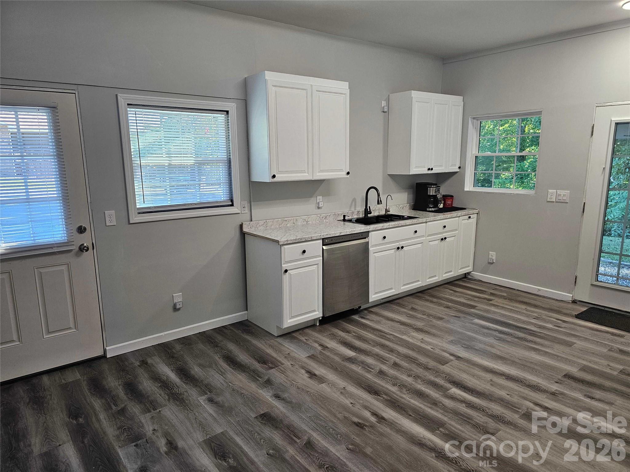 669 Old Lowgap Road Property Photo 8