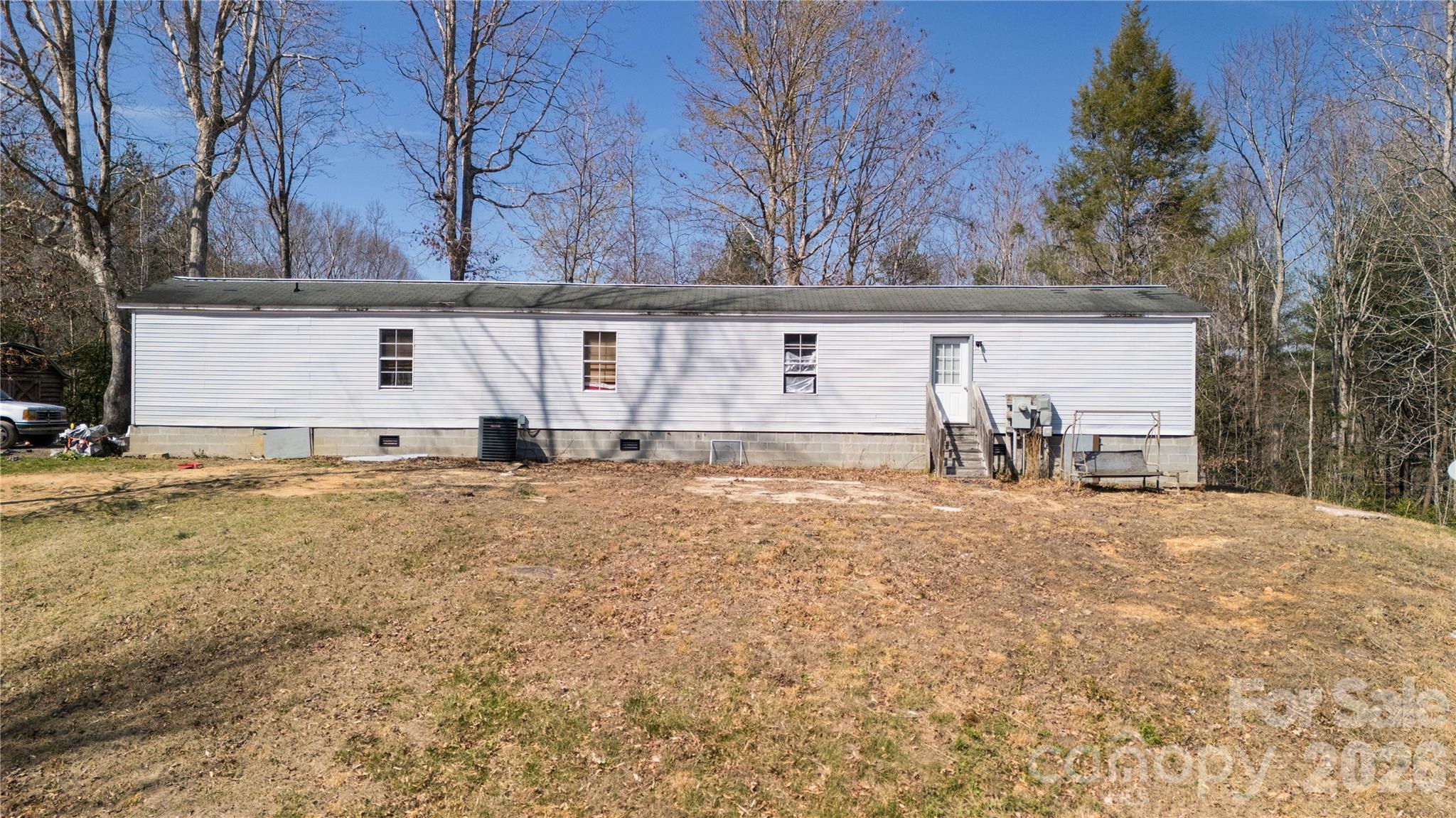 1490 Glenn Carlton Road Property Photo 1