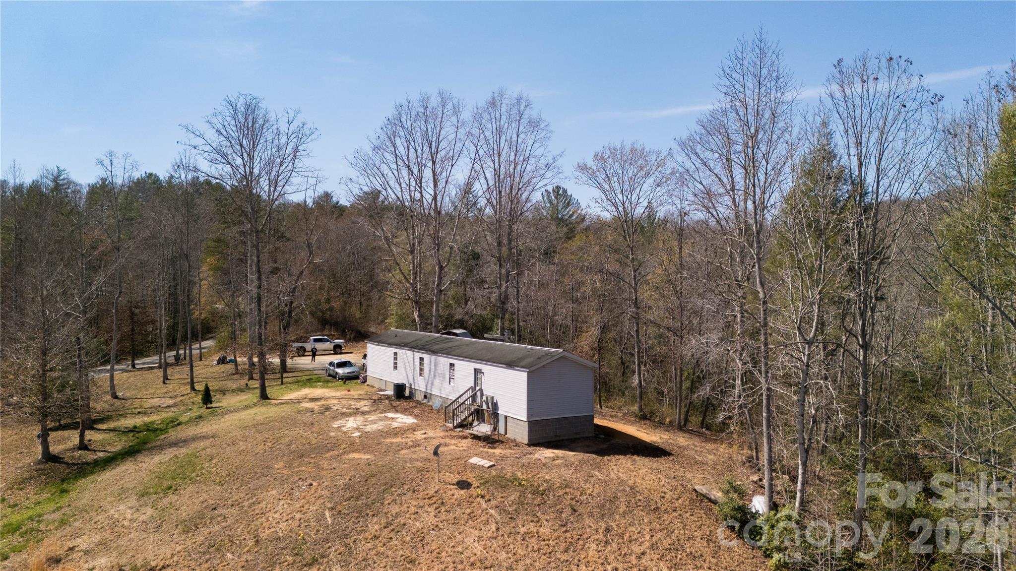 1490 Glenn Carlton Road Property Photo 3