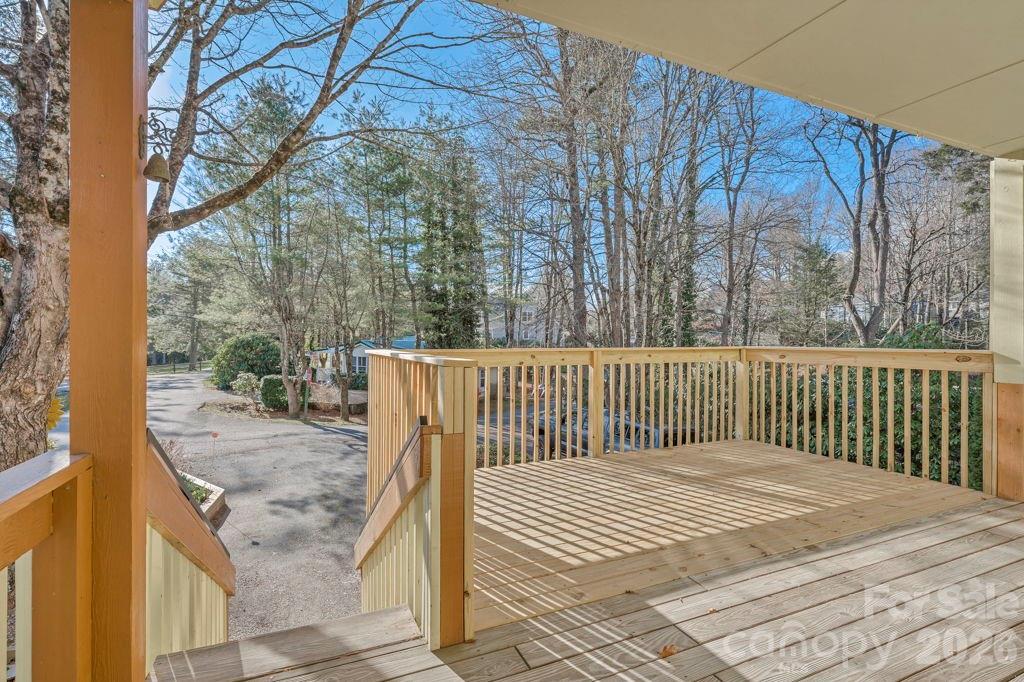6 Ridgewood Lane 135 Property Photo 2