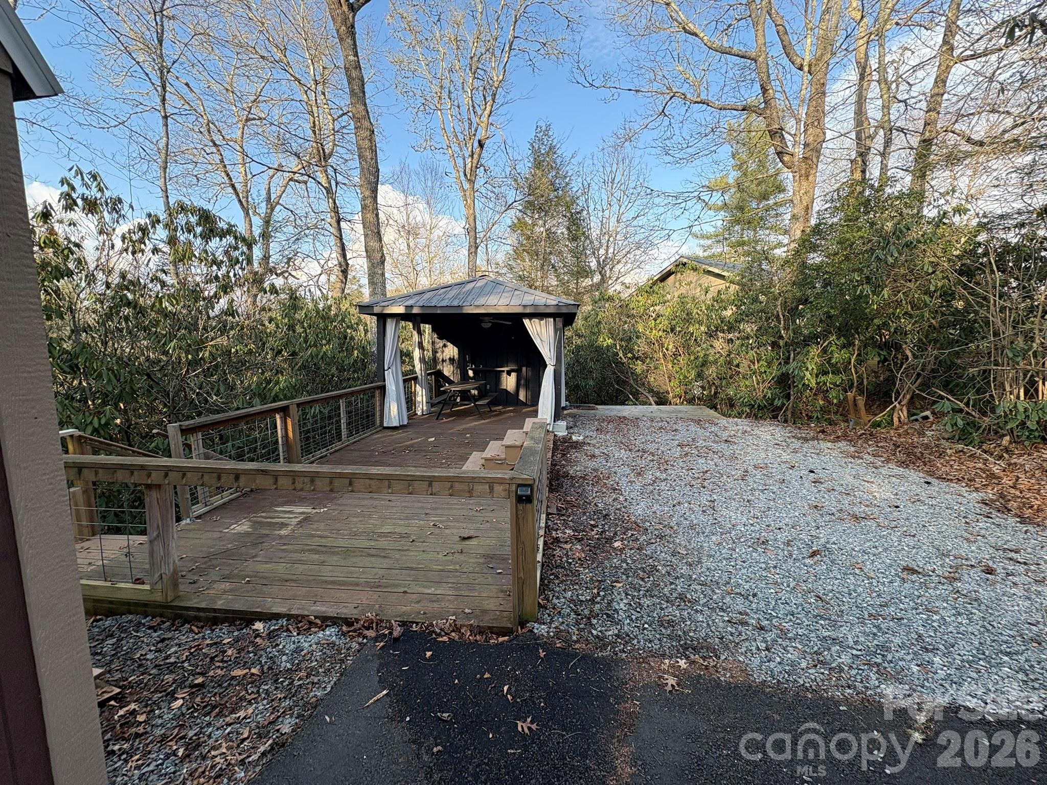 157 Hemlock Loop Property Photo 2