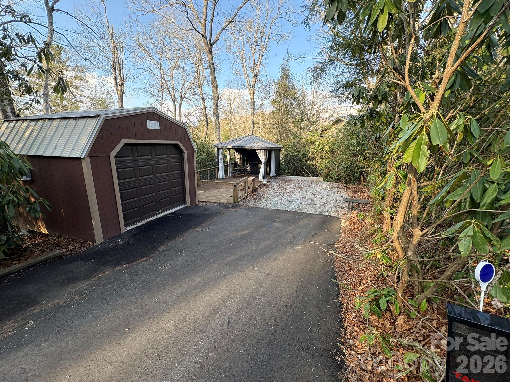 157 Hemlock Loop Property Photo 12