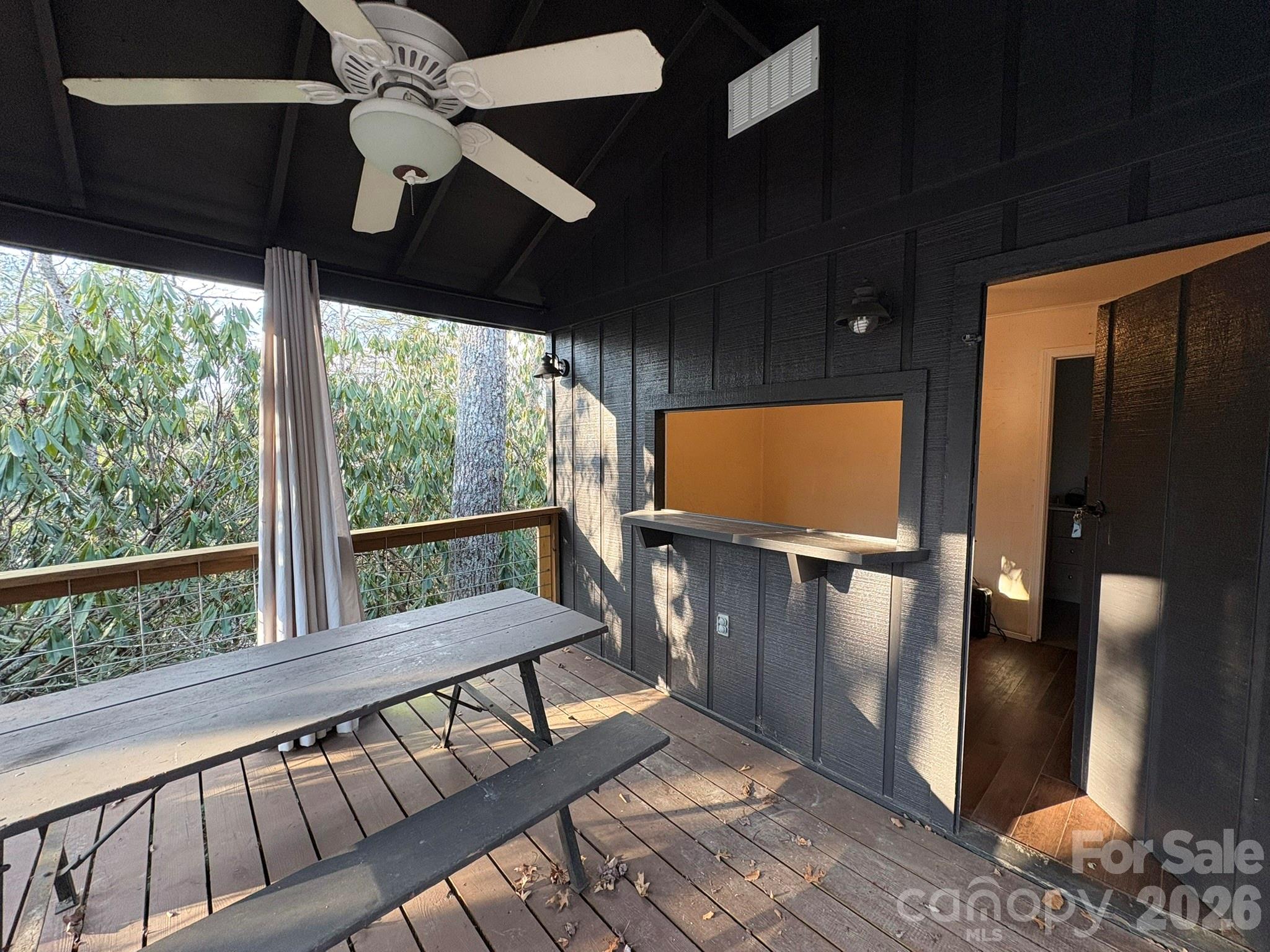 157 Hemlock Loop Property Photo 19