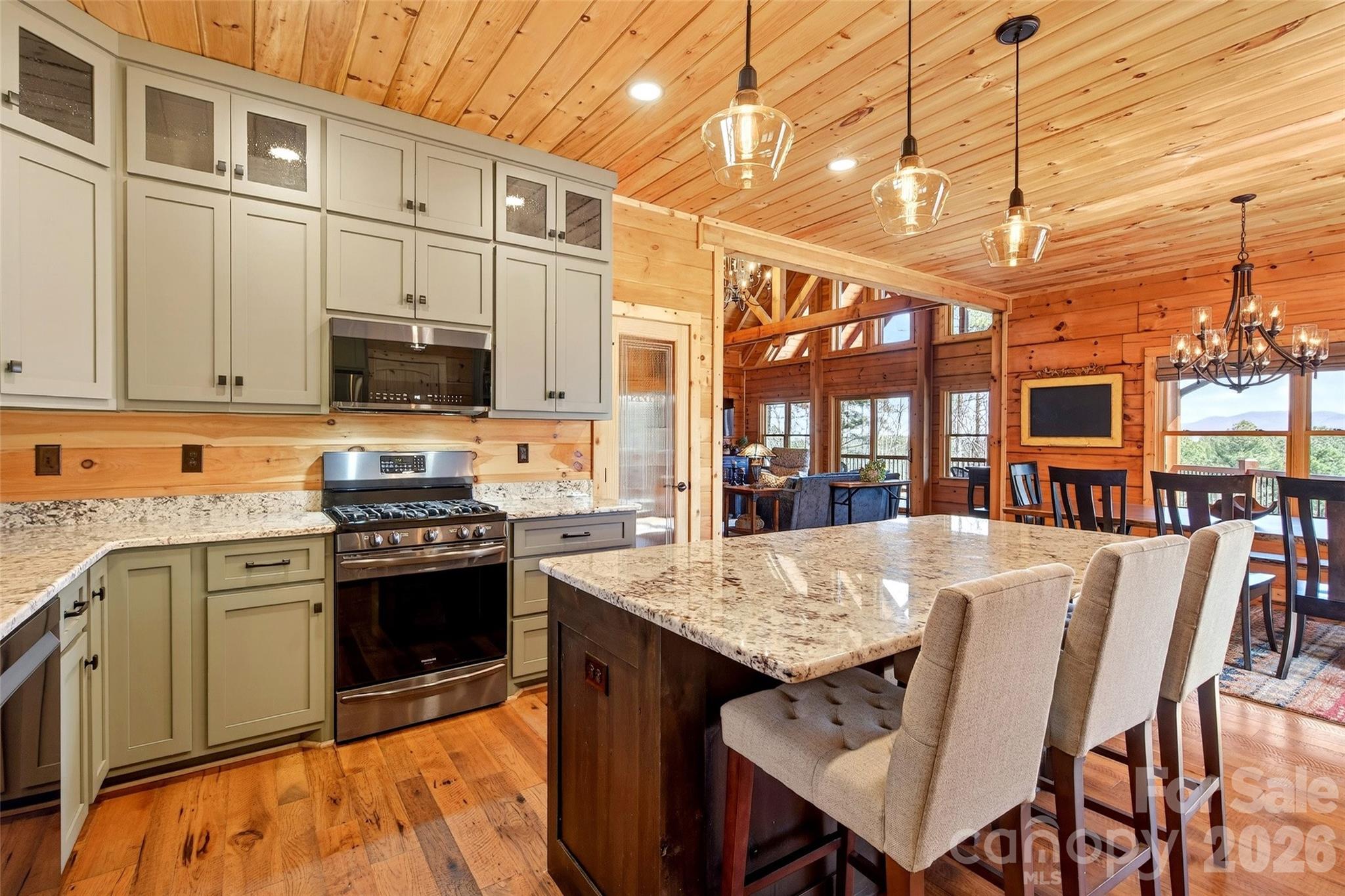 61 Majestic Path Property Photo 16