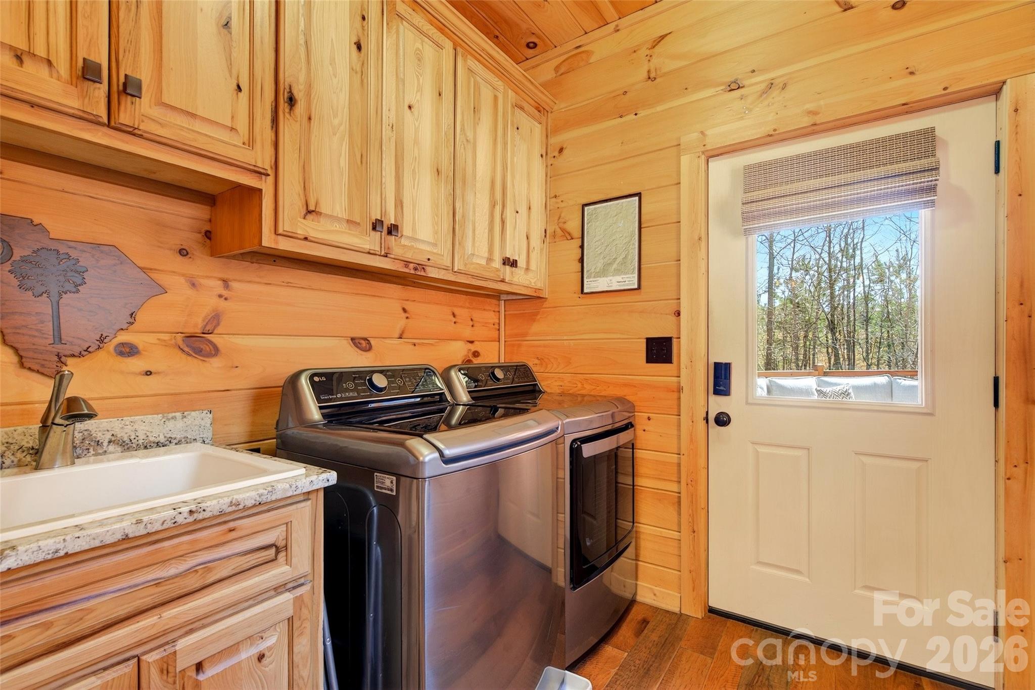 61 Majestic Path Property Photo 17