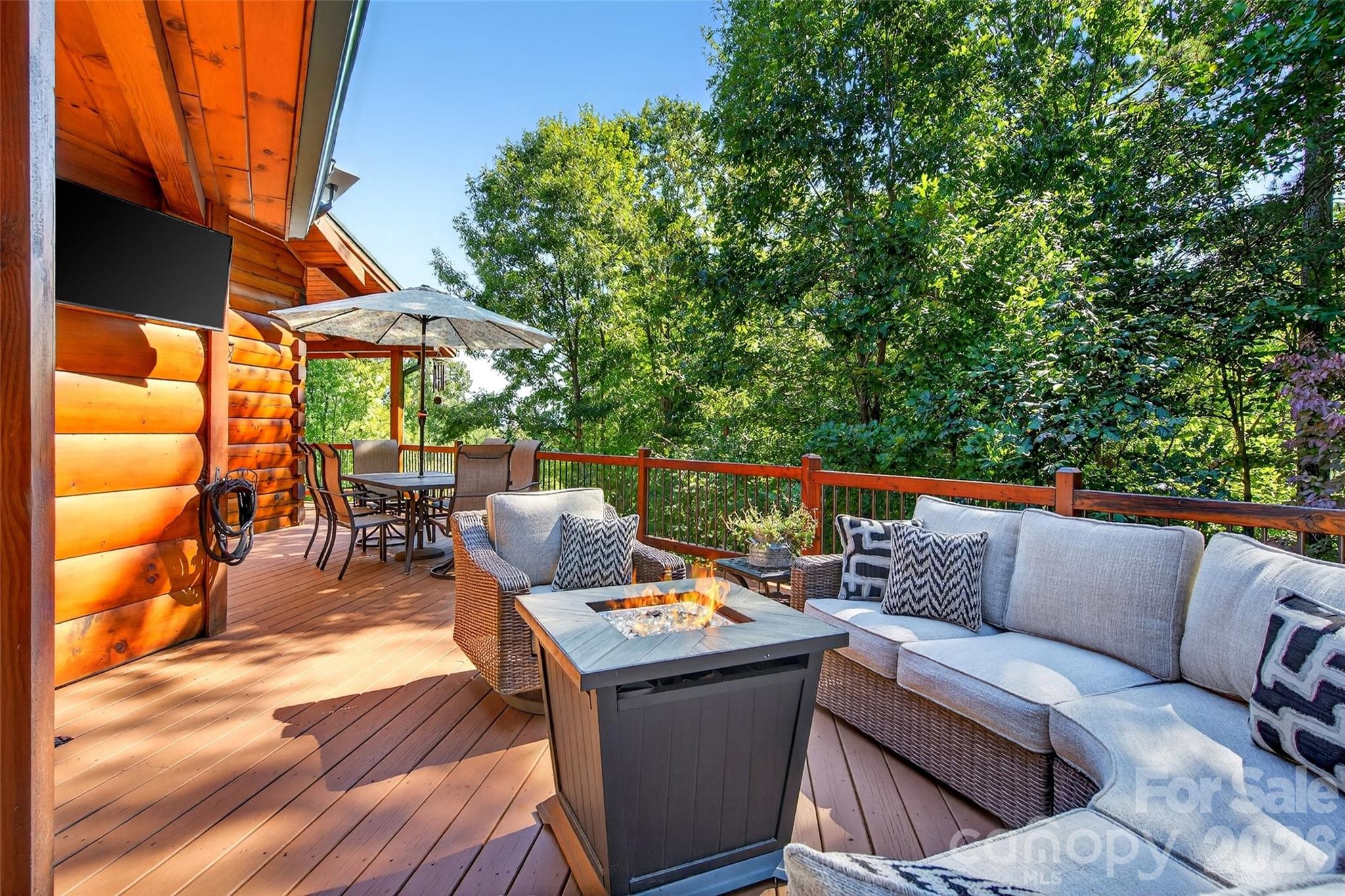 61 Majestic Path Property Photo 35