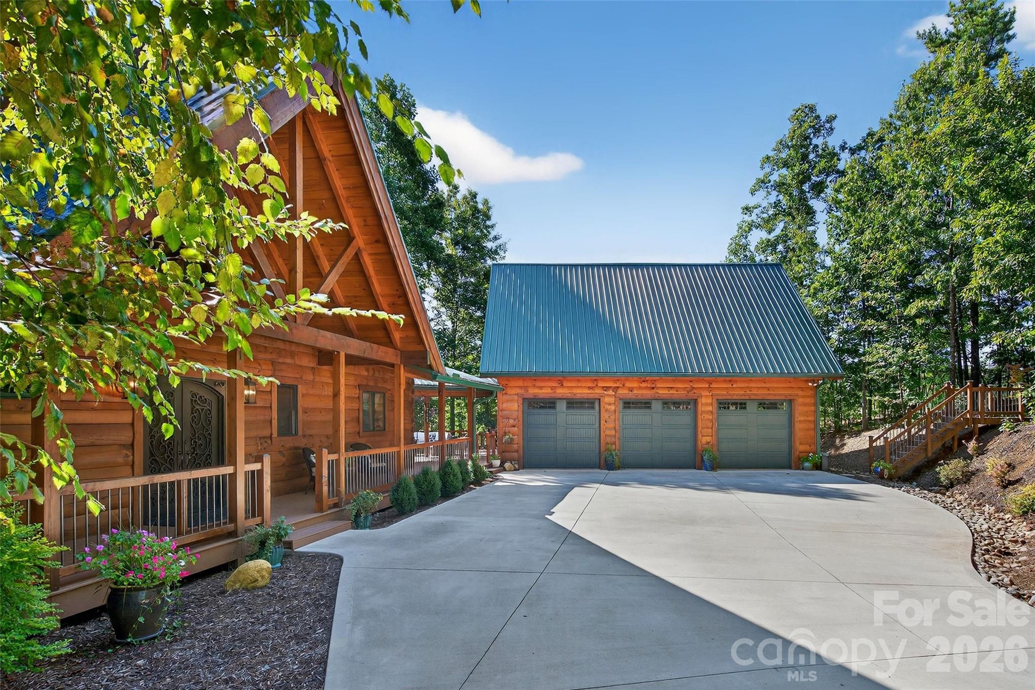 61 Majestic Path Property Photo 39