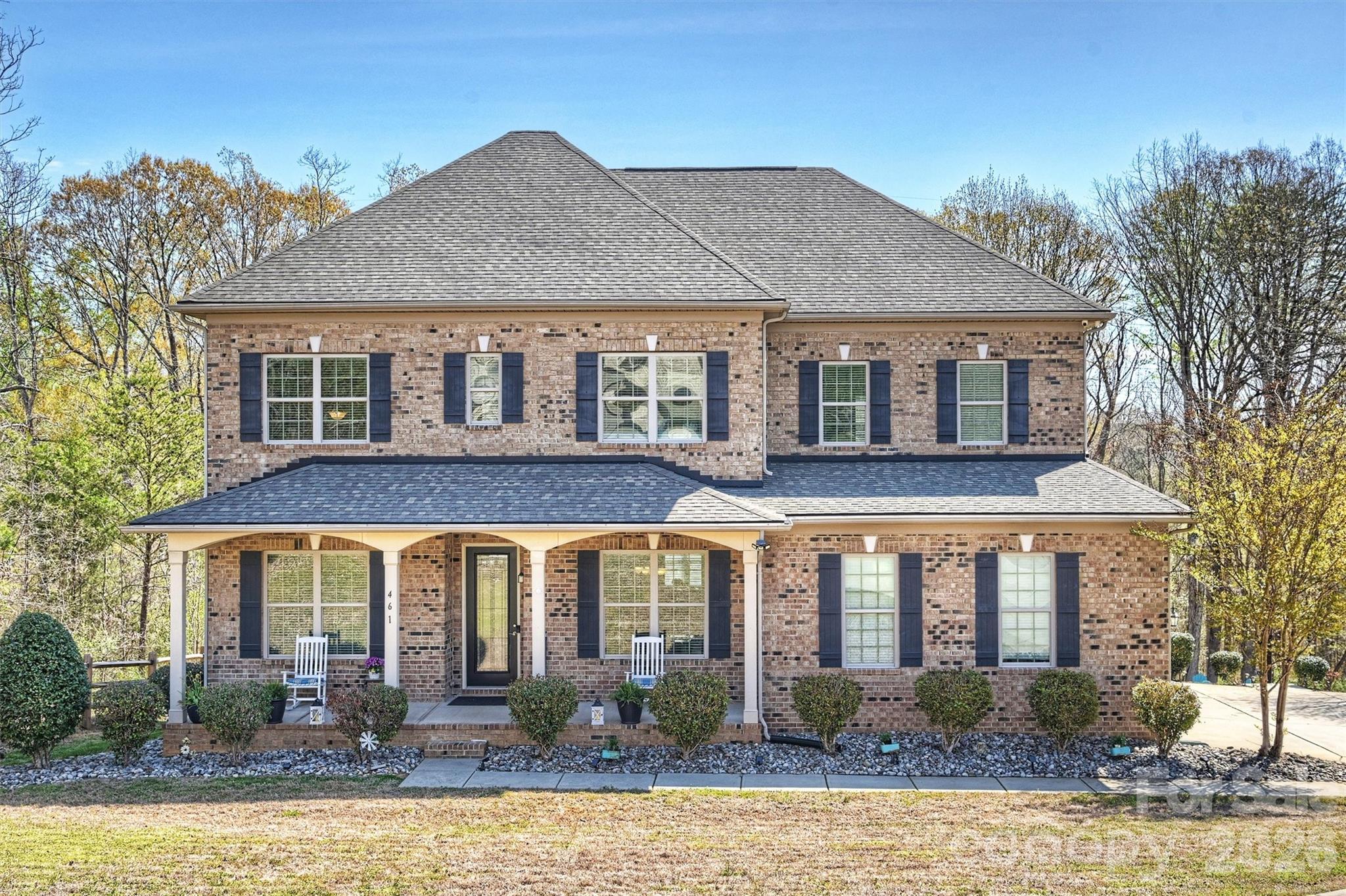 461 Swift Creek Cove Property Photo 1
