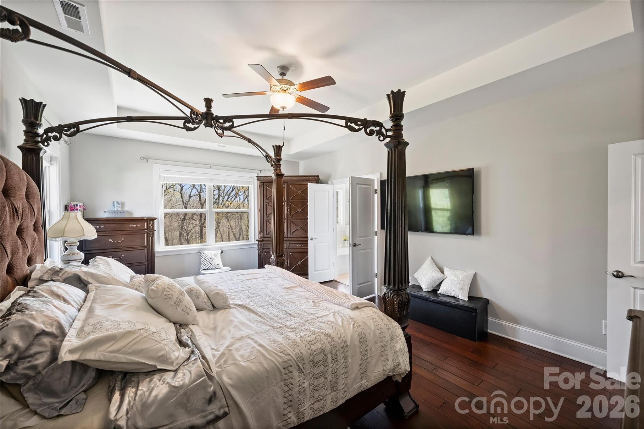 461 Swift Creek Cove Property Photo 28