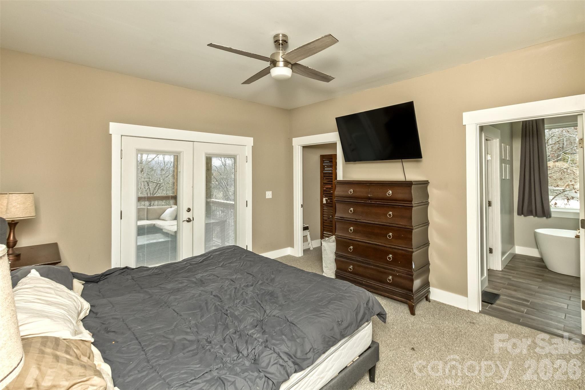 46 Carden Drive 10 Property Photo 14
