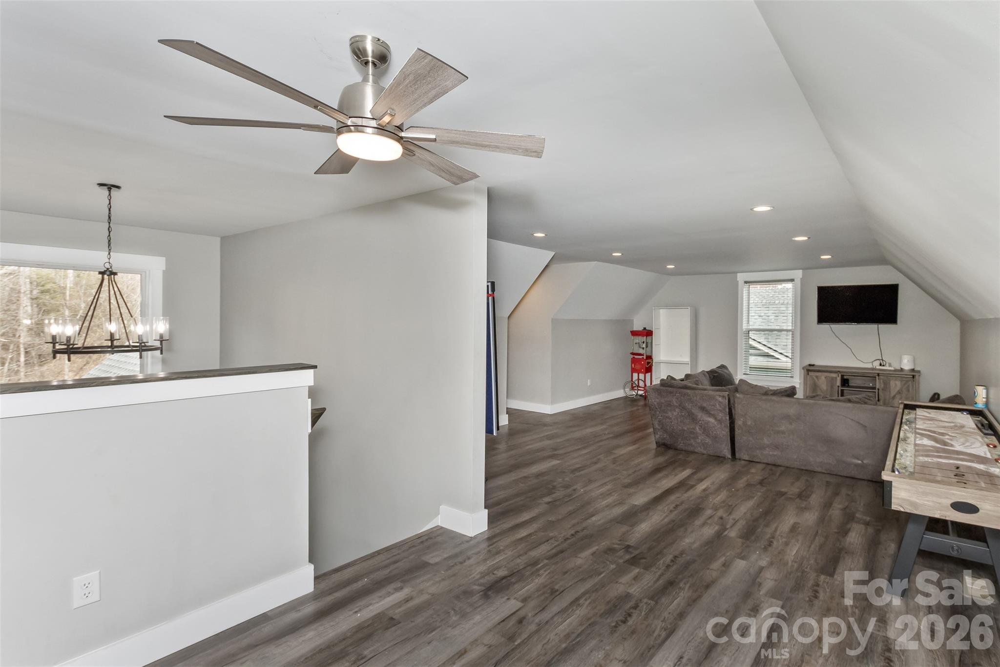 46 Carden Drive 10 Property Photo 21
