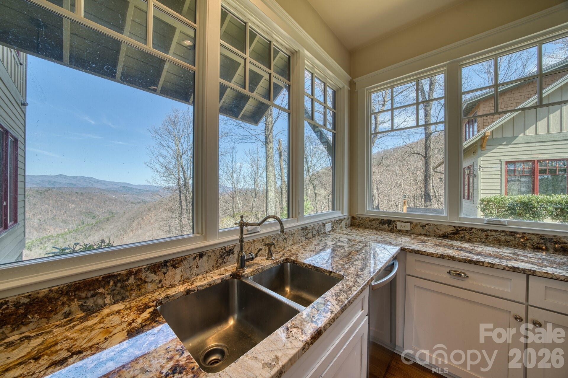 192 Woodruff Lane Property Photo 15