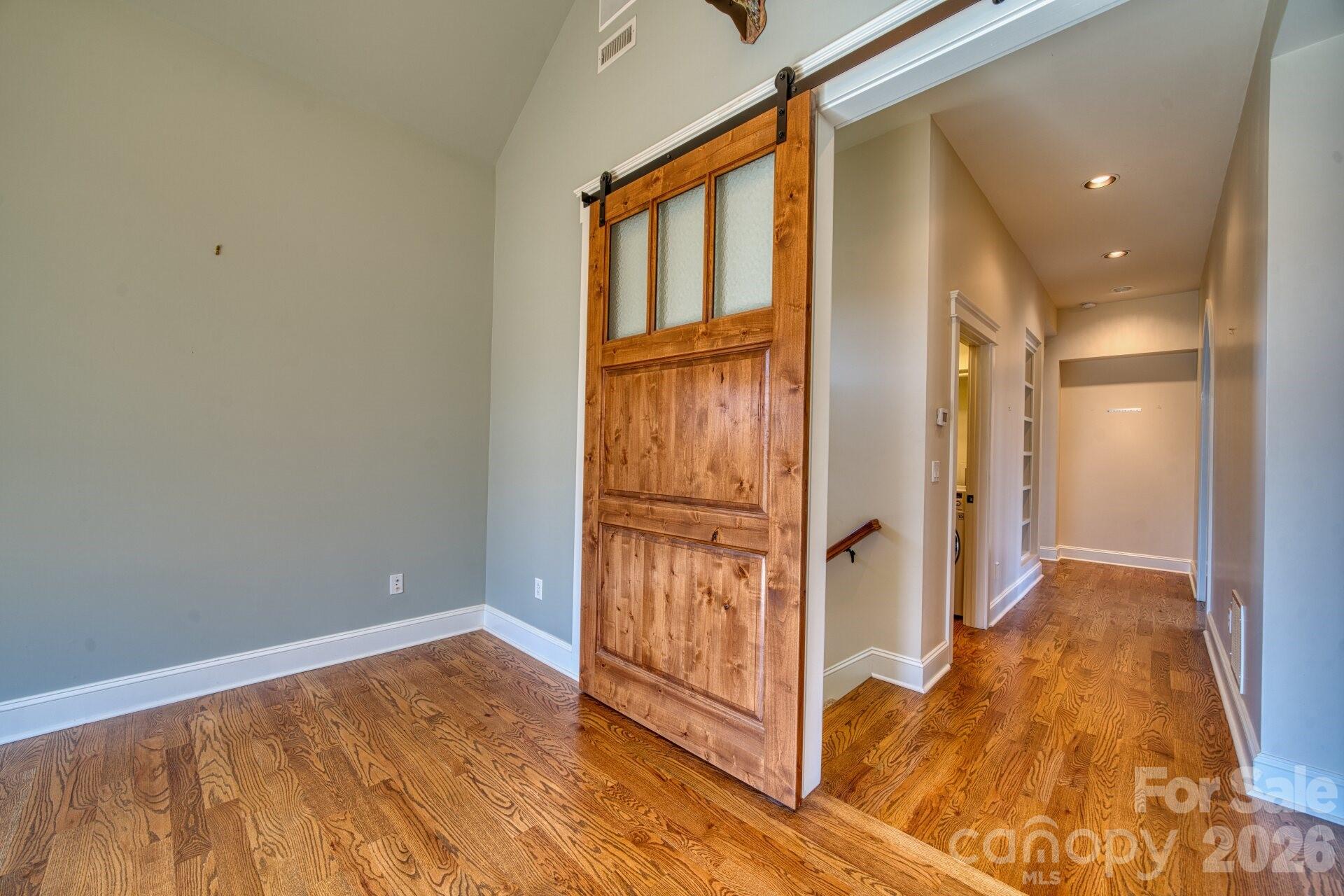 192 Woodruff Lane Property Photo 33