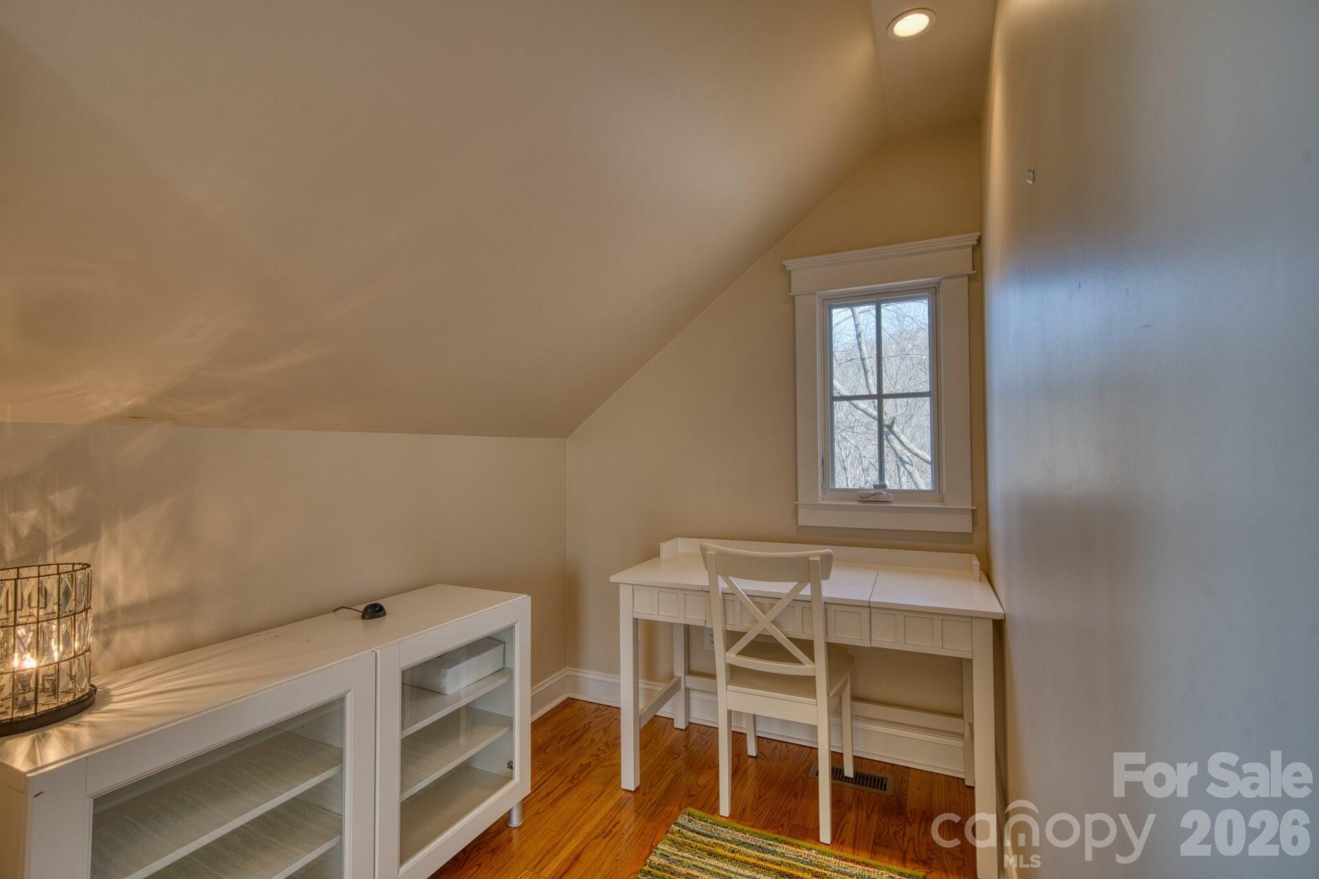 192 Woodruff Lane Property Photo 47