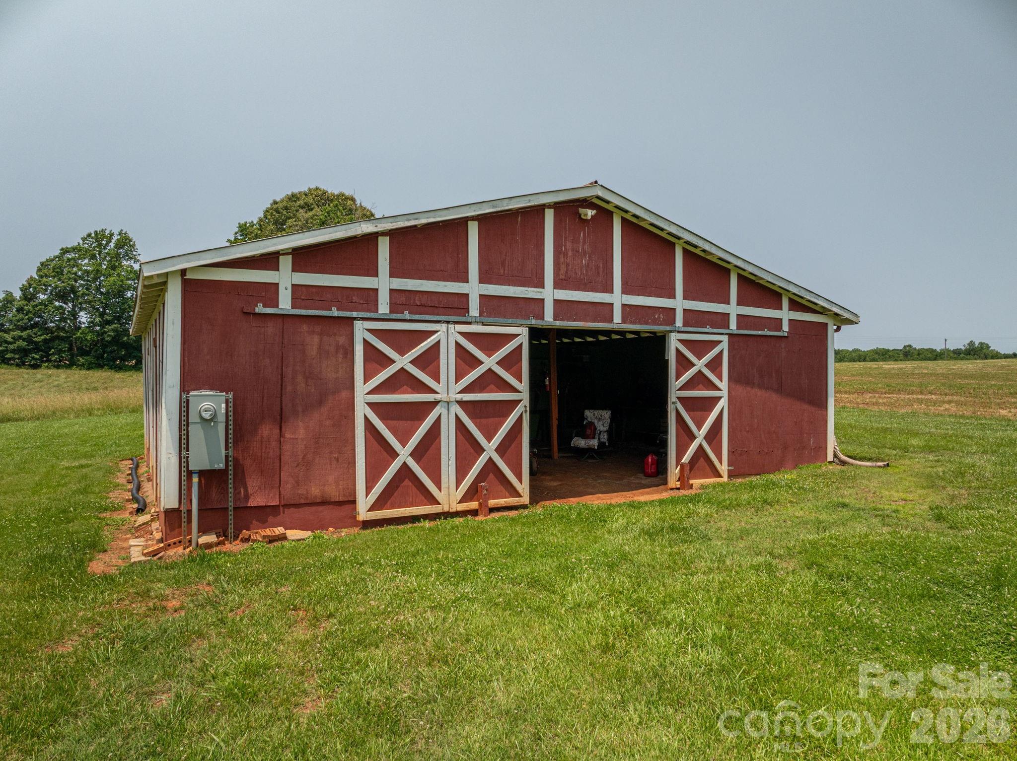 5958 Hoover Elmore Road Property Photo 3