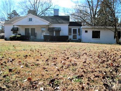 3211 Old Charlotte Highway Property Photo 3