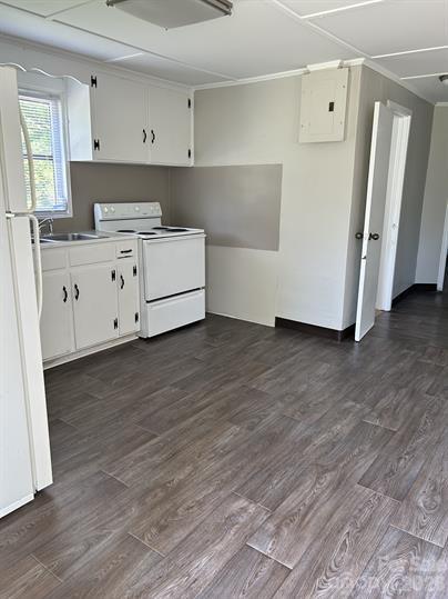 3211 Old Charlotte Highway Property Photo 13