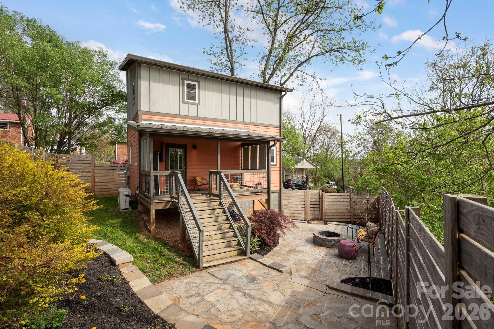 47 Mulberry Street Property Photo 1