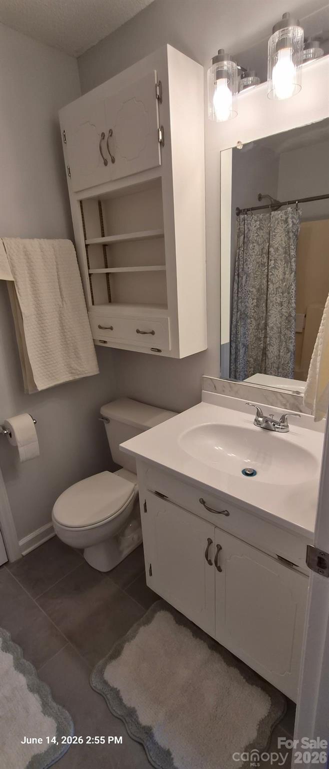 2393 Oxford Circle Property Photo 24