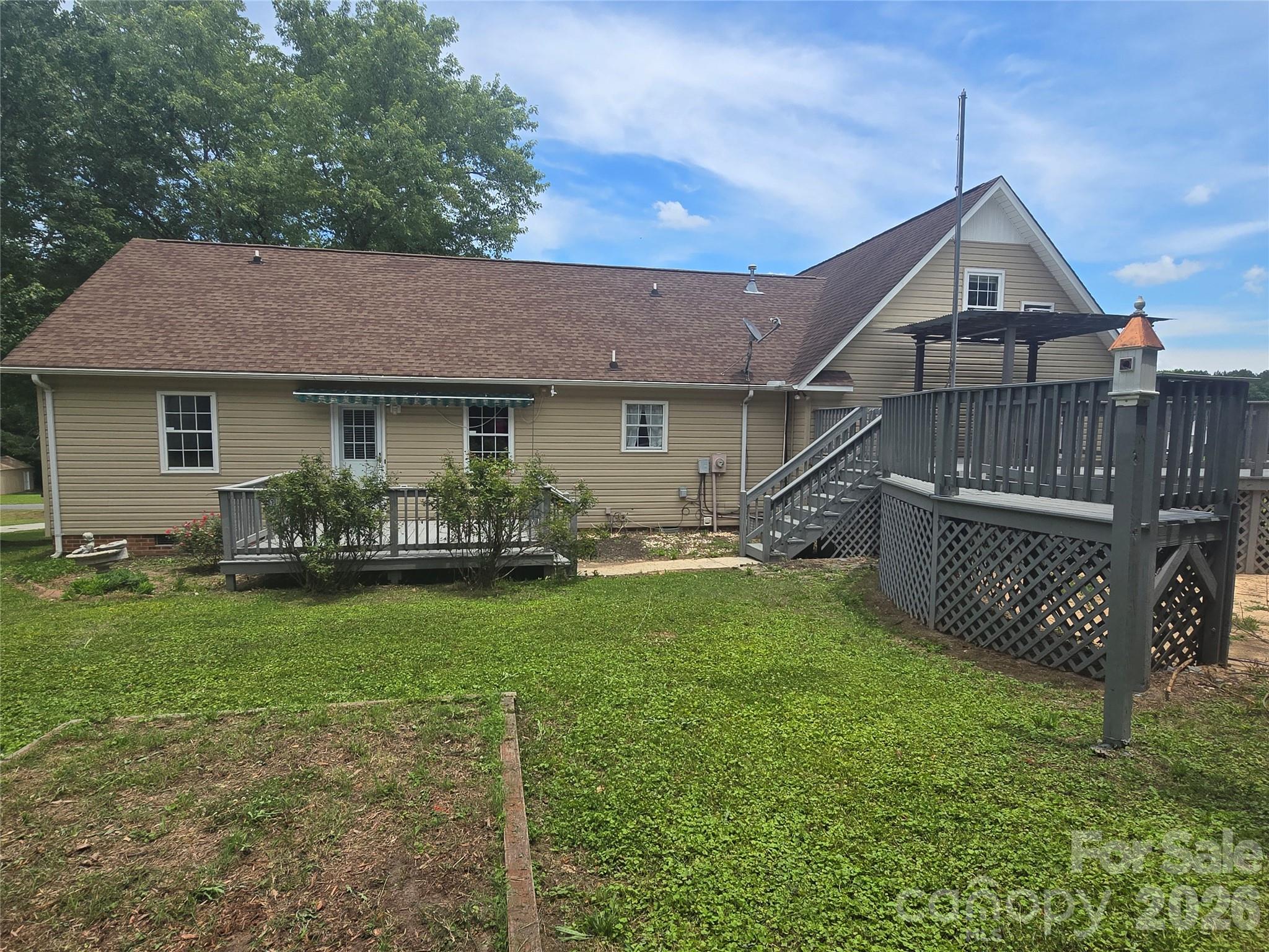 2393 Oxford Circle Property Photo 41