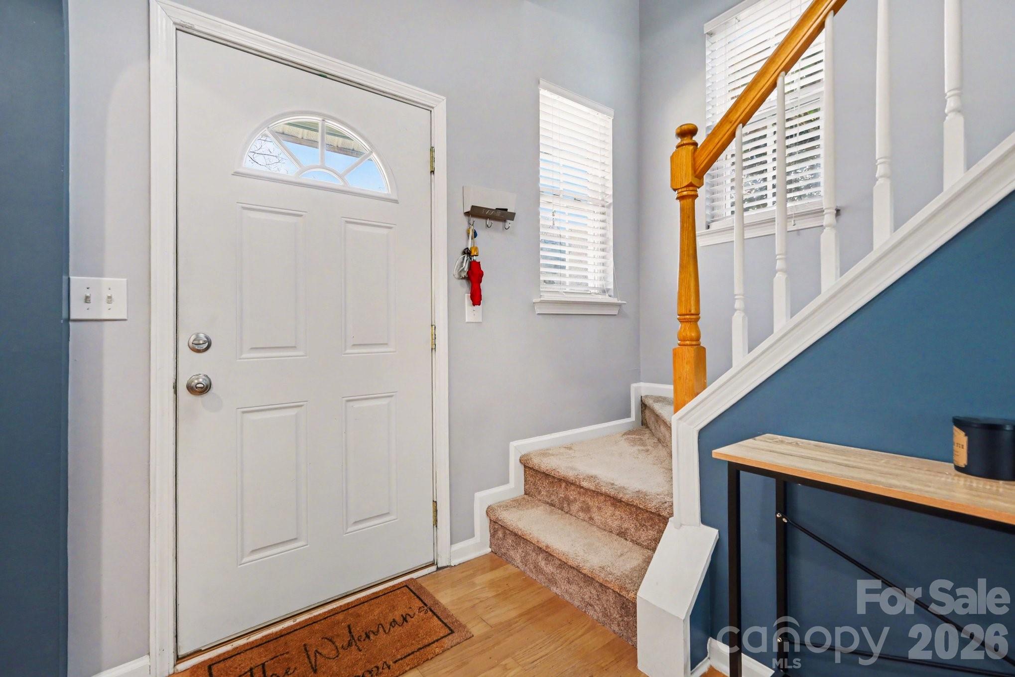 8411 Chaceview Court Property Photo 6