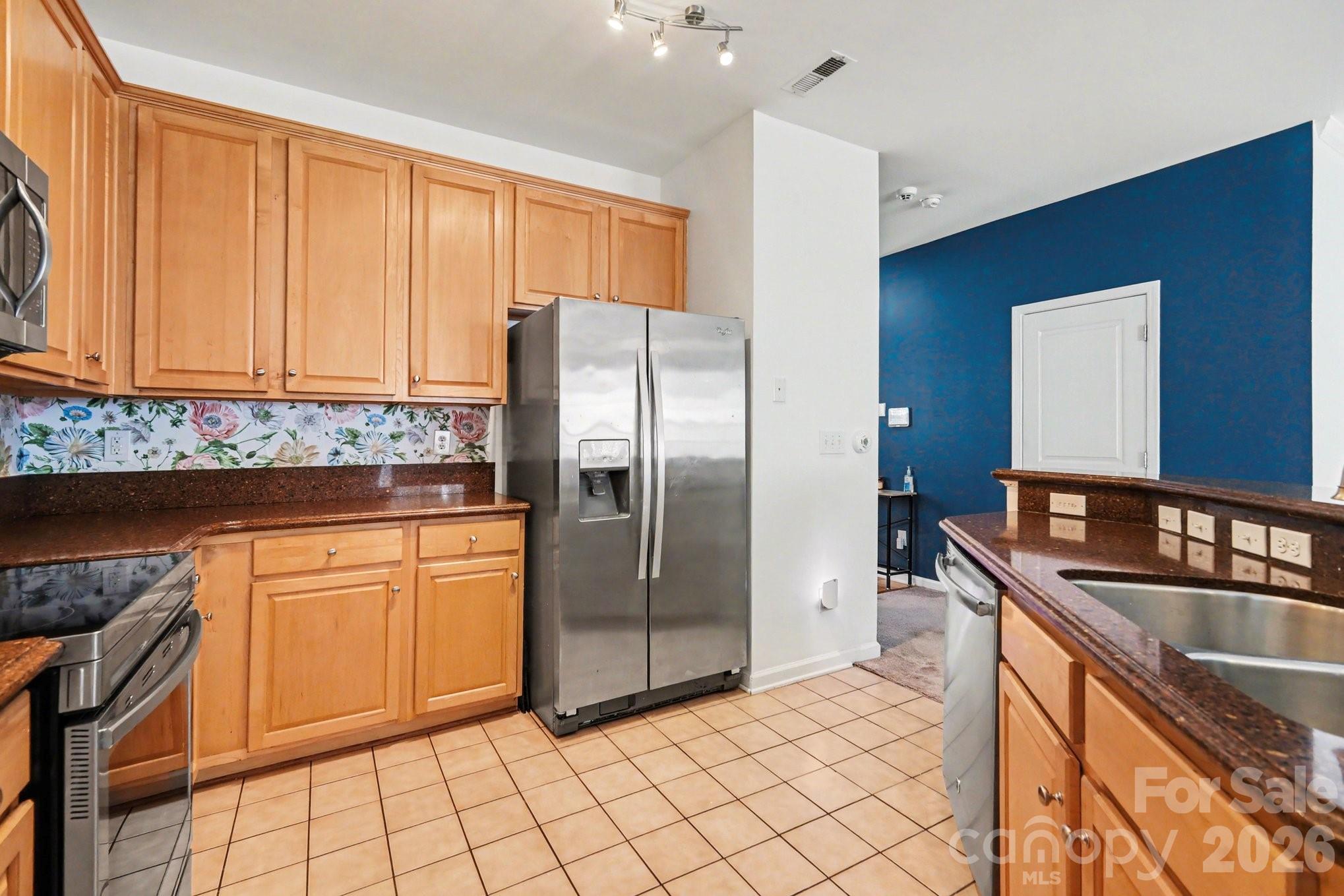 8411 Chaceview Court Property Photo 10