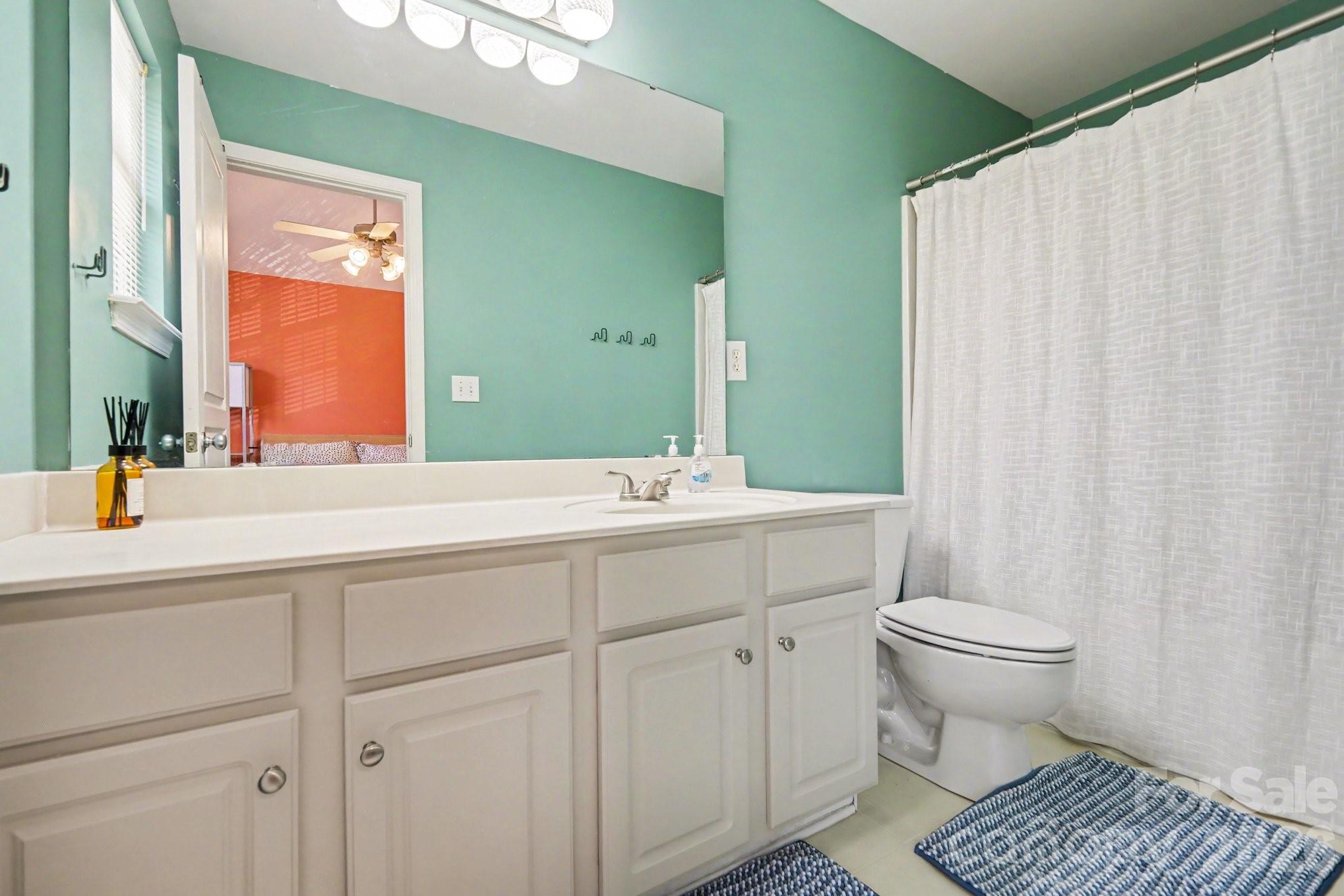 8411 Chaceview Court Property Photo 18