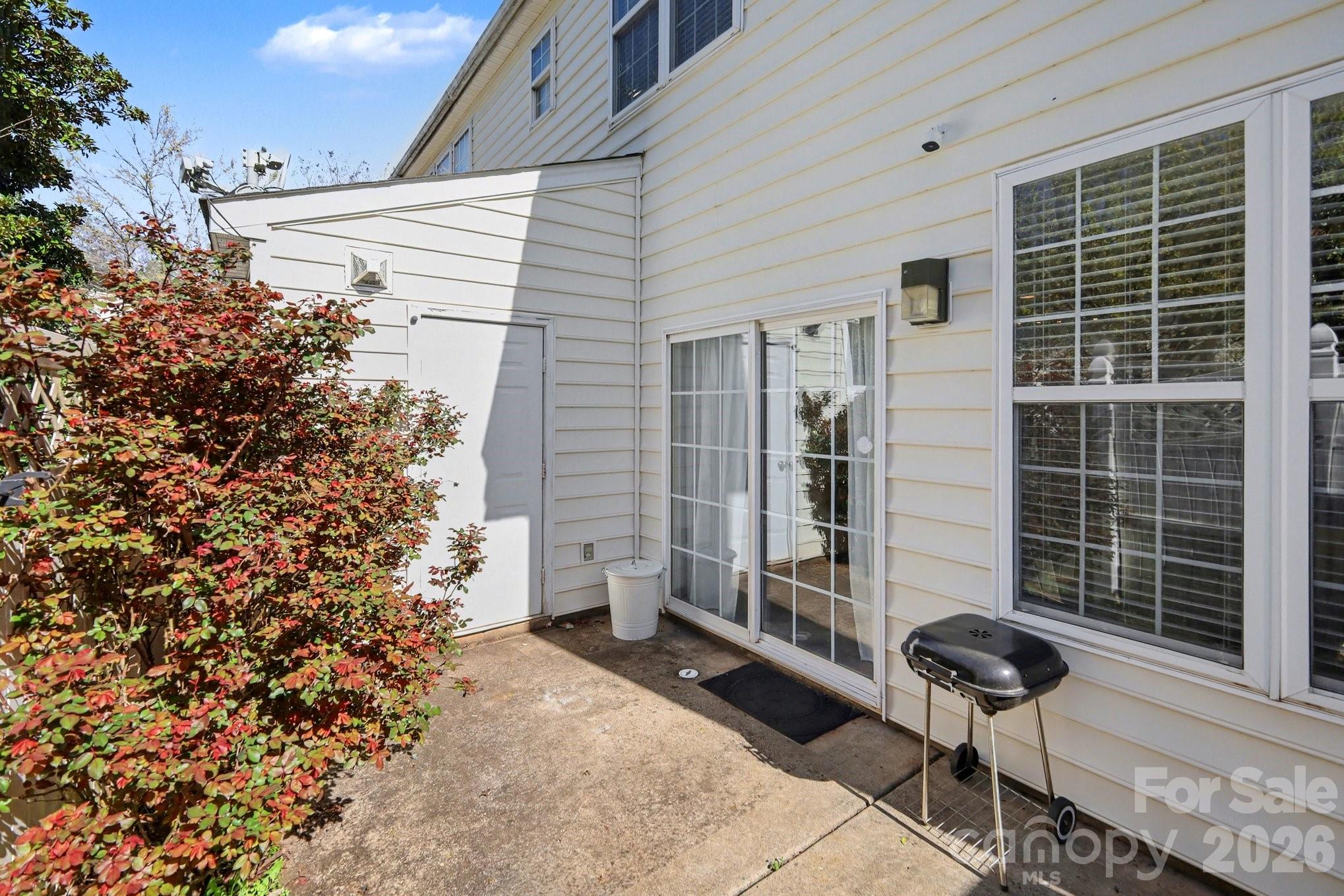 8411 Chaceview Court Property Photo 23