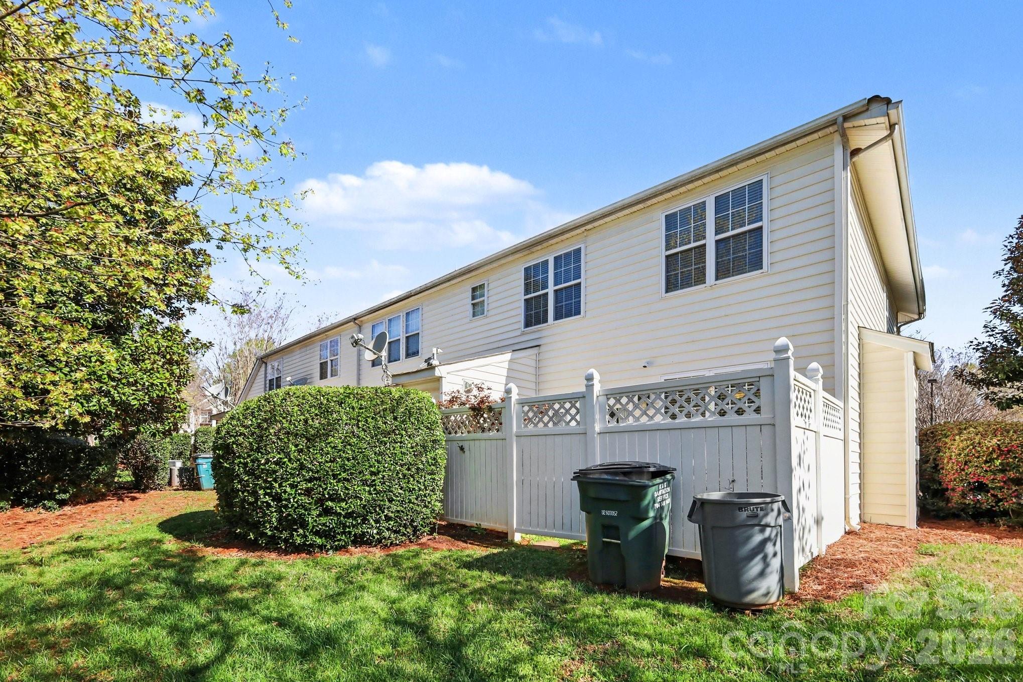 8411 Chaceview Court Property Photo 24