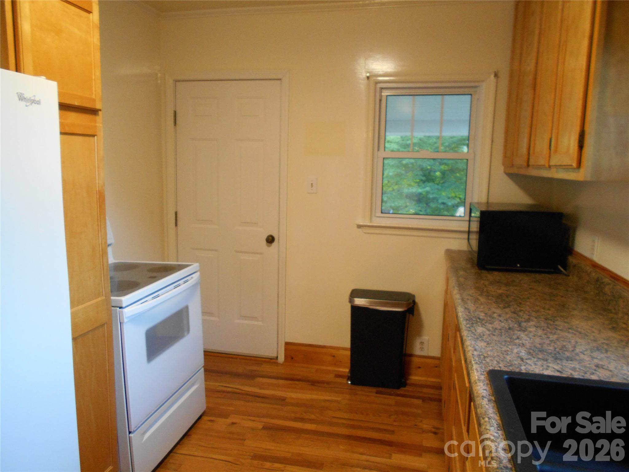 18 Herron Street Property Photo 7