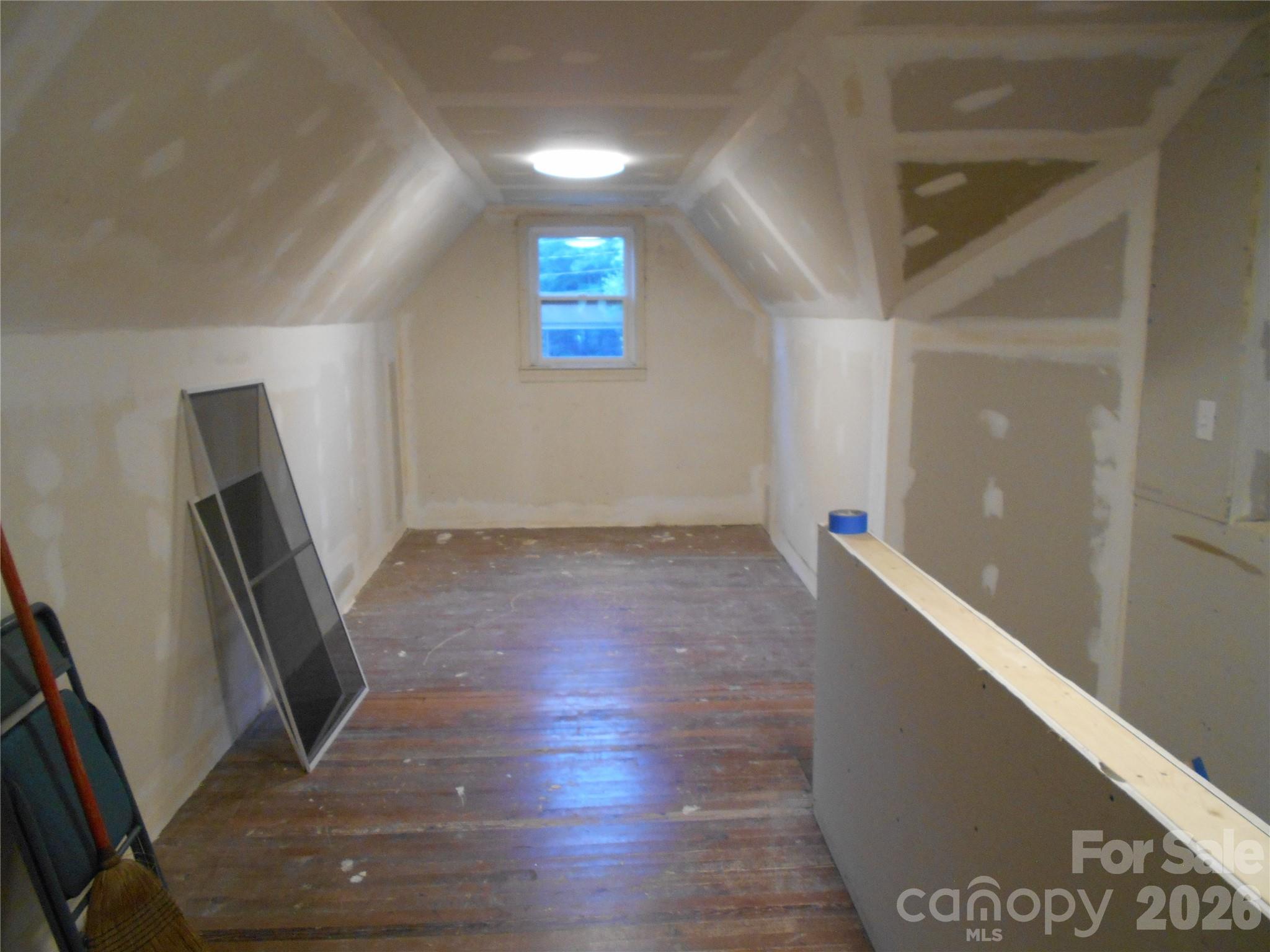 18 Herron Street Property Photo 21
