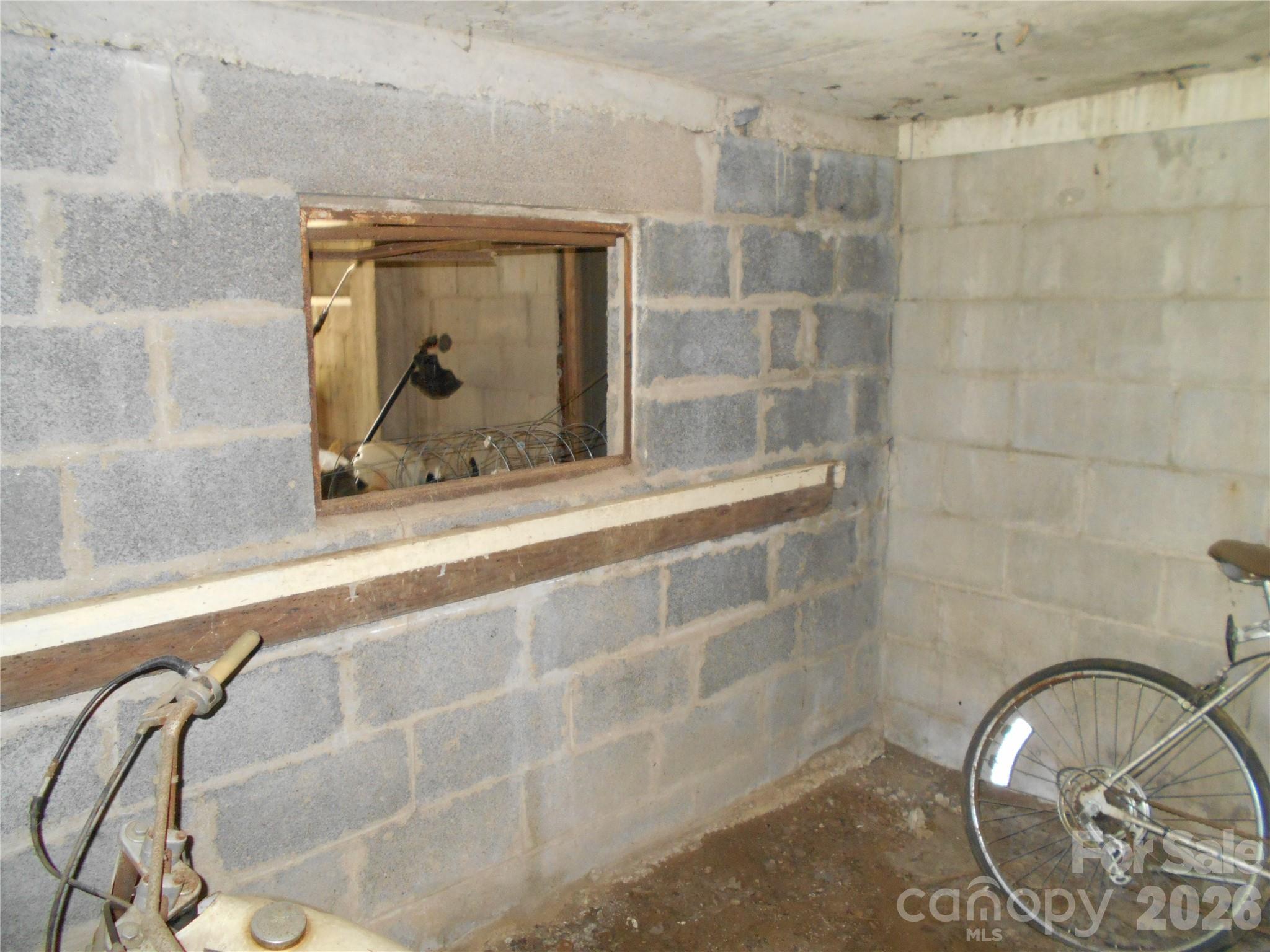 18 Herron Street Property Photo 35