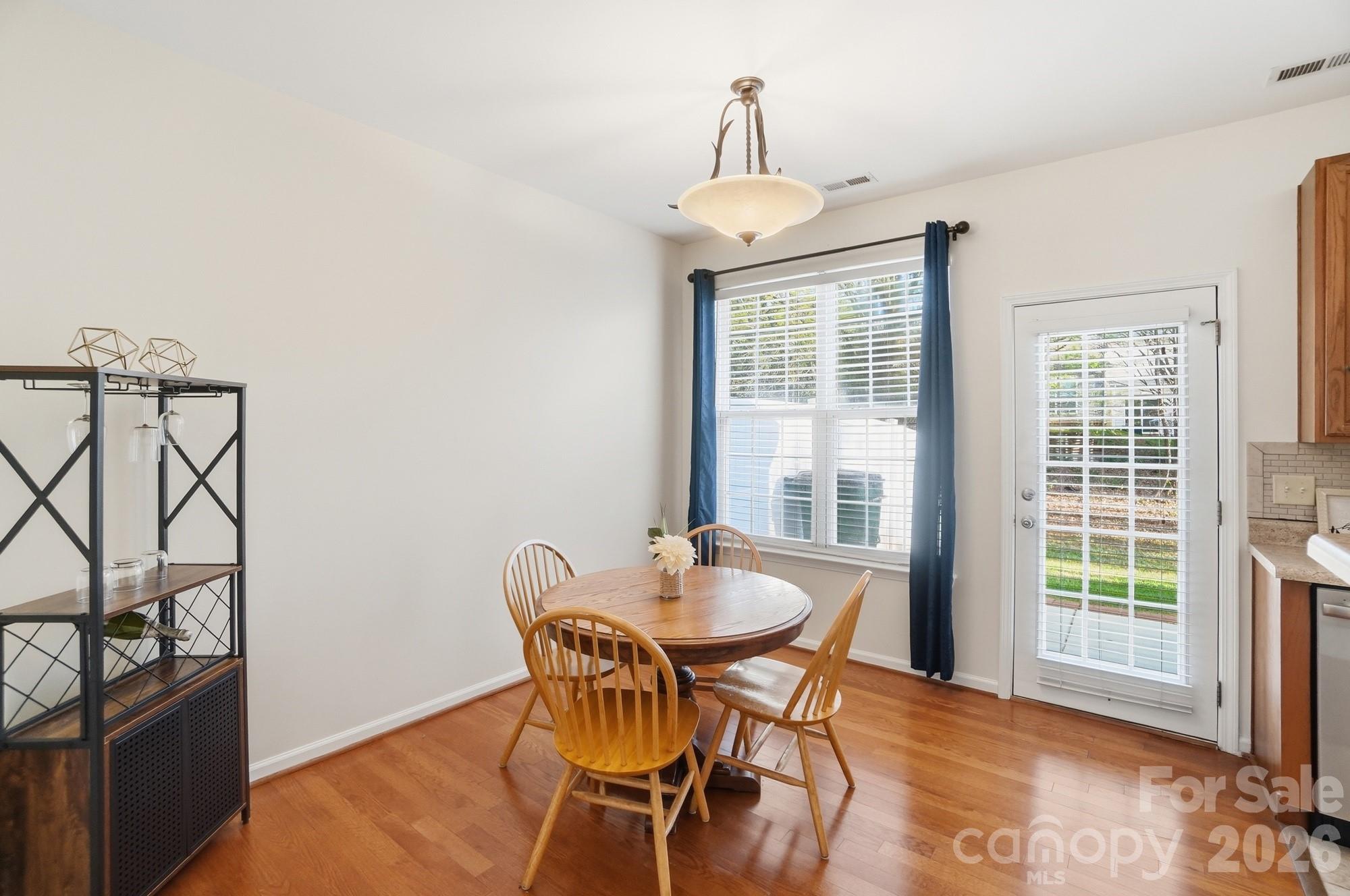 8422 Chaceview Court Property Photo 12
